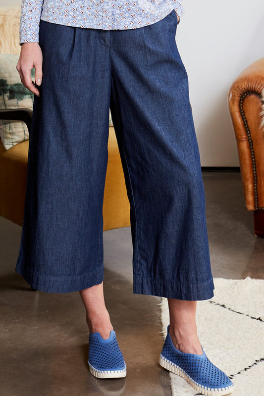 Chambray Cropped Trouser