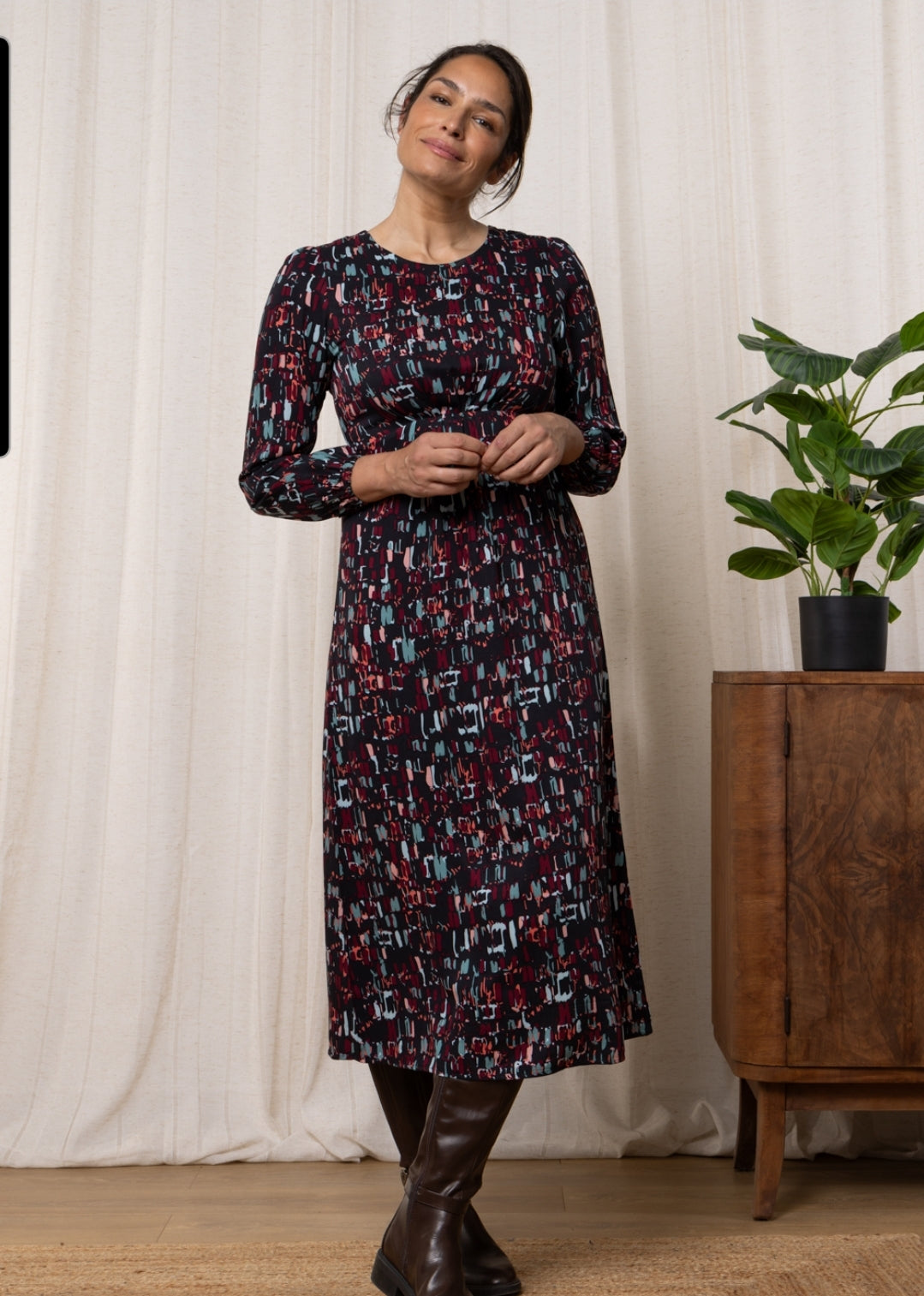 Lily and Me Celia Dress Cobbles-White finn