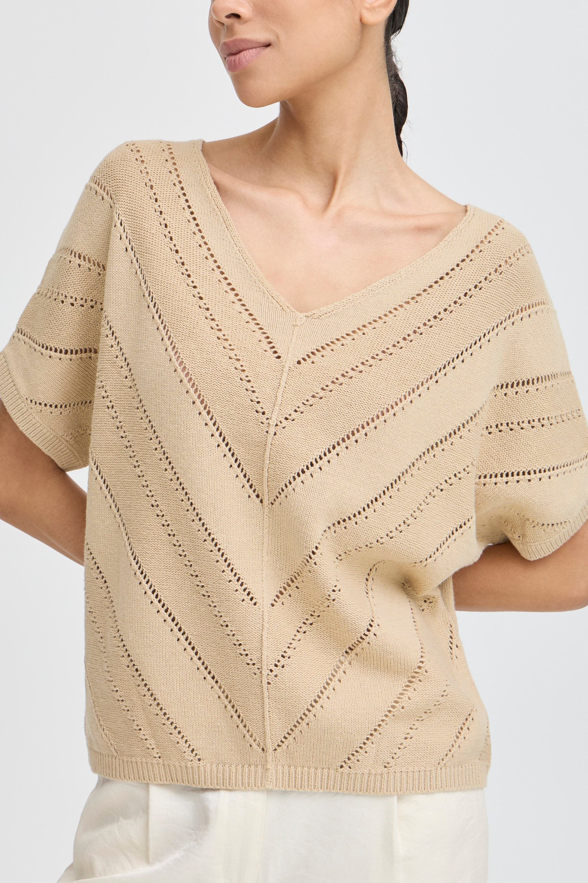 B young Bynajo V-Neck Jump