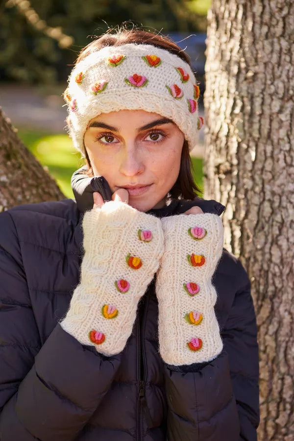 Pachamama Waterford Handwarmers-White finn