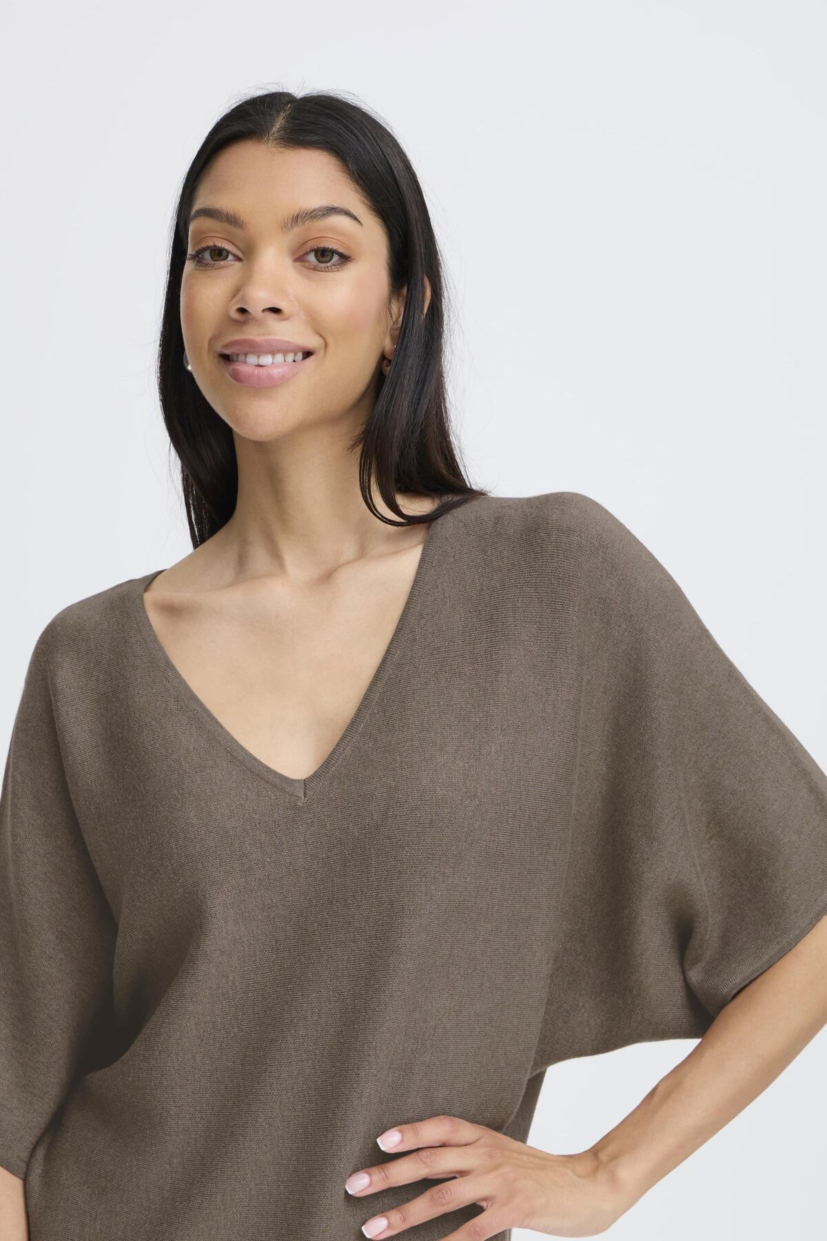 B.young Bymmorla v-neck short sleeve top-b.young-White finn