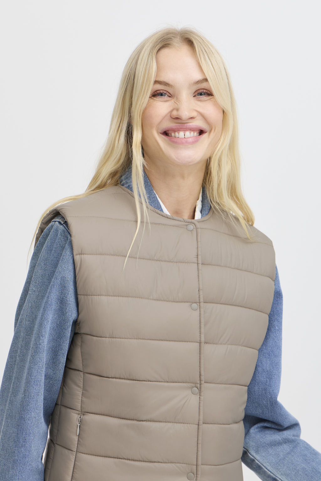 B.Young BYBERTA Waistcoat-White finn