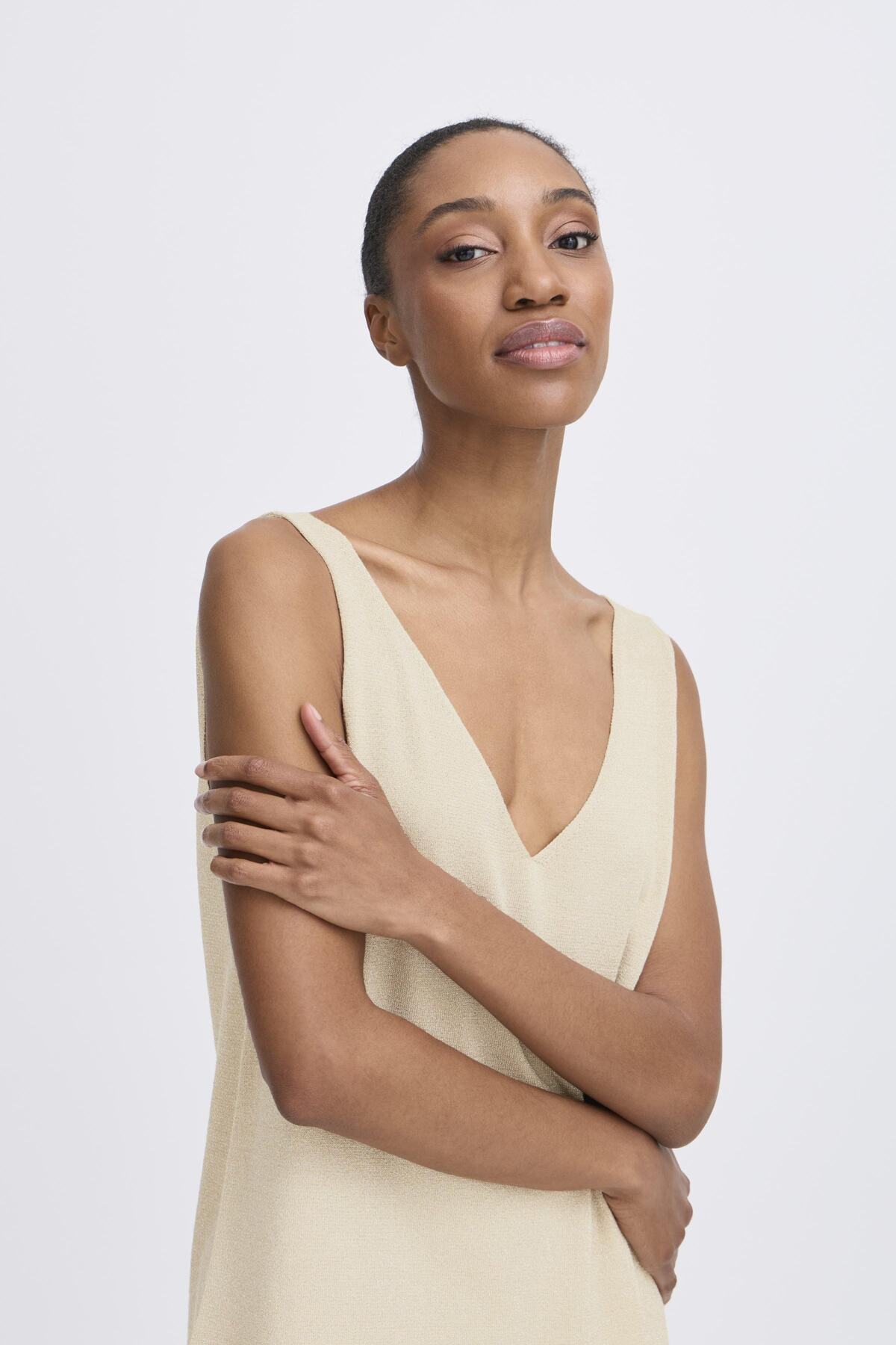 B young Bymobbe Top-White finn
