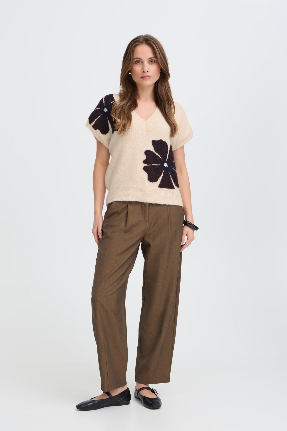 B.young BYOMEA V- Neck Top