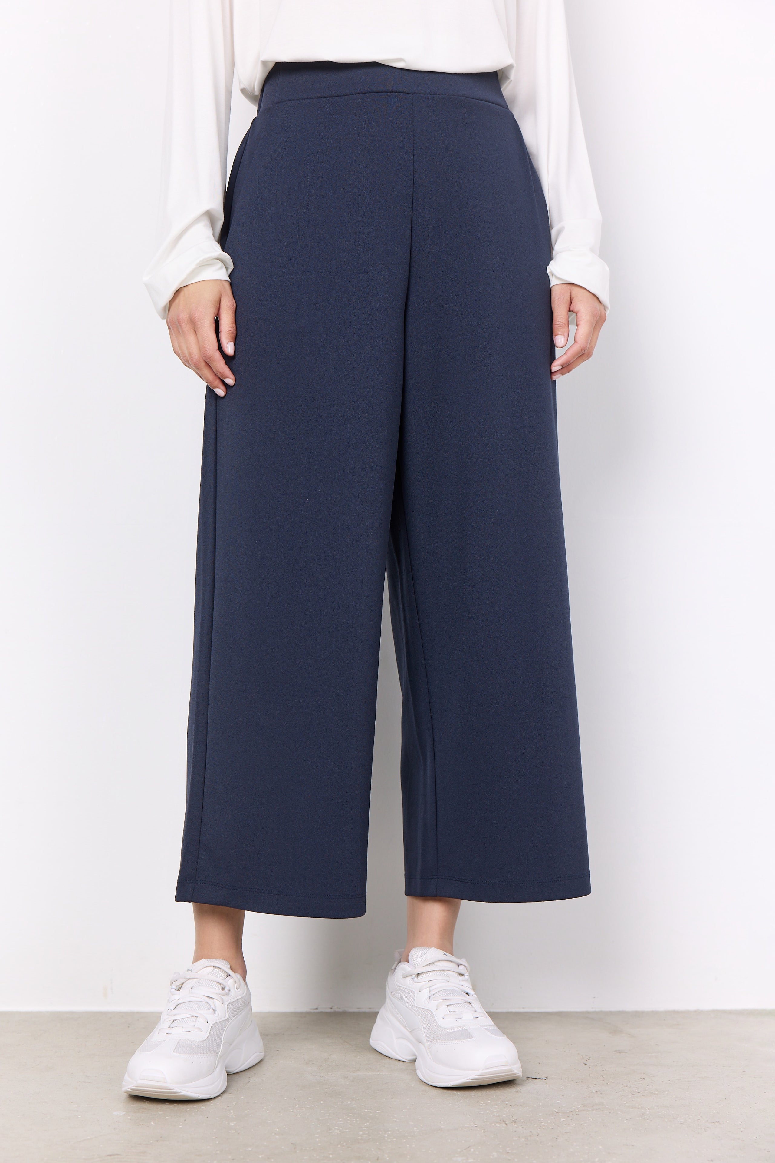 Soya Concept Siham 36 Trousers-Trousers-White finn