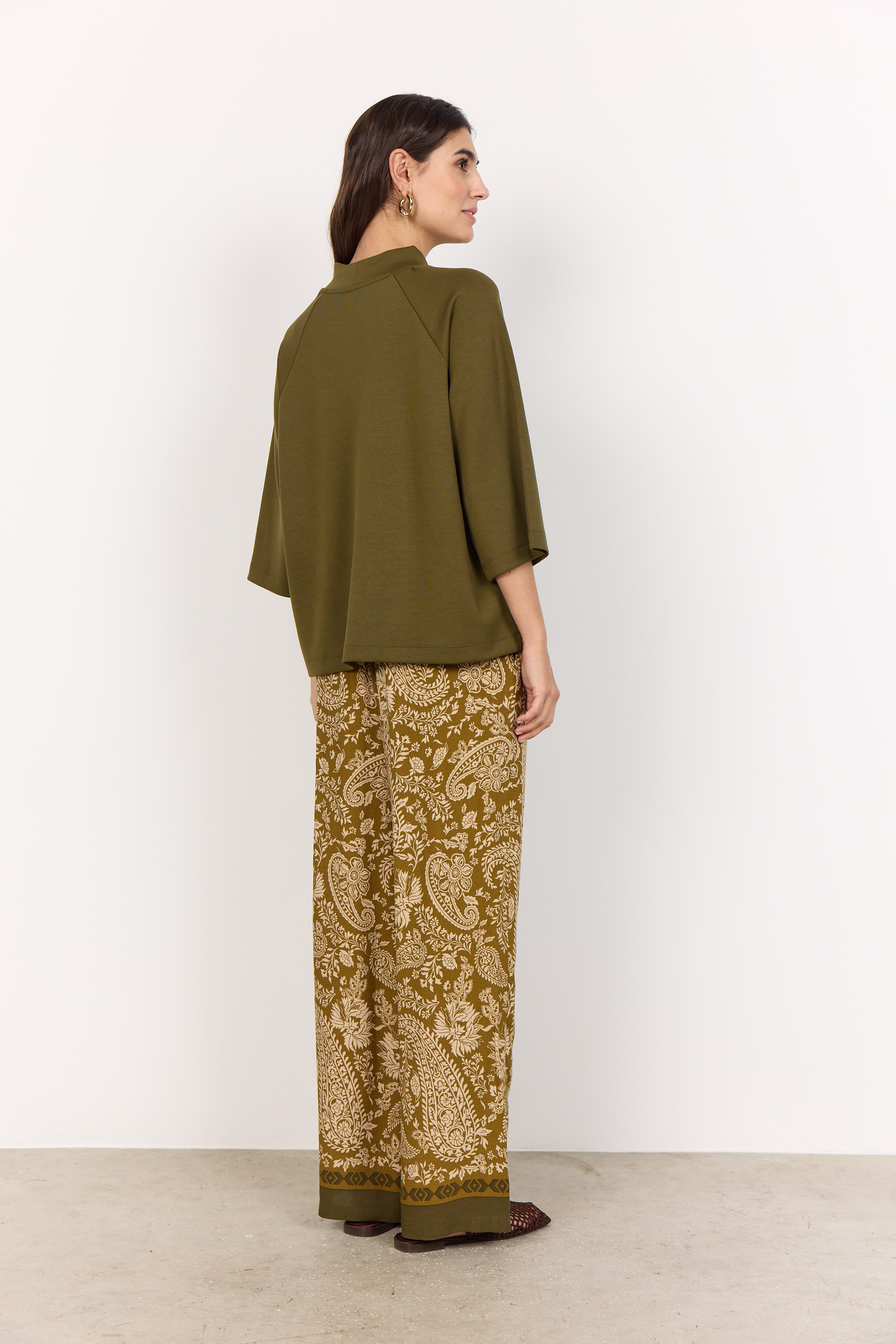 Soya Concept SC-BANU 261 Top- Misty Olive-Tops-White finn
