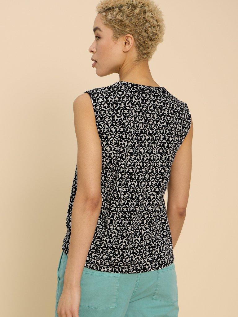 Tulip Printed Sleeveless Shirt