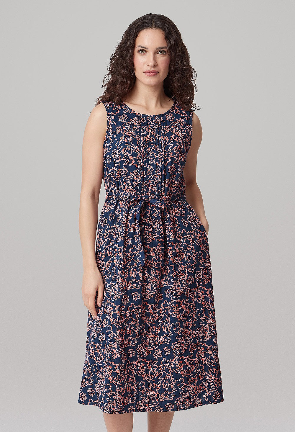 Adini Connie Dress-White finn