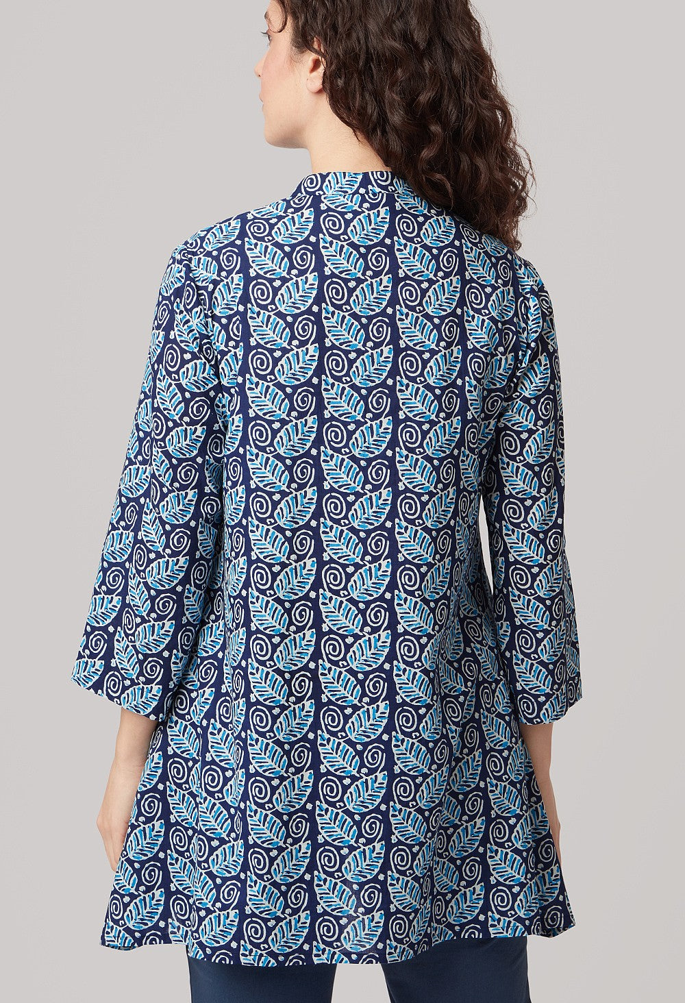 Adini Lucia Tunic-White finn