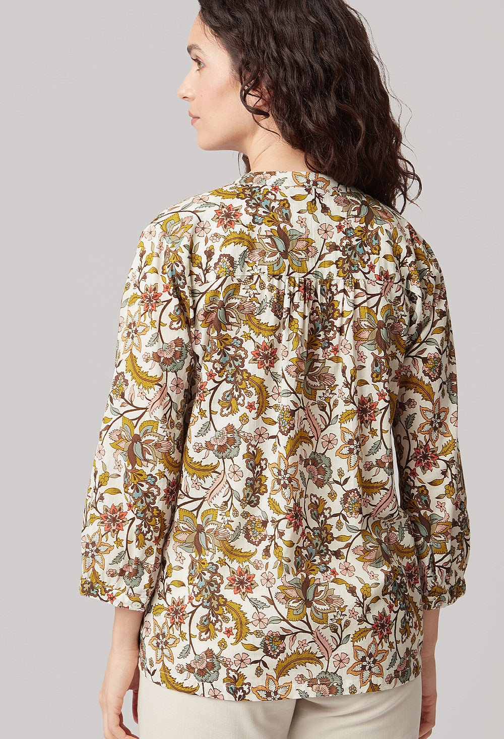 Adini Lily Print Top-White finn
