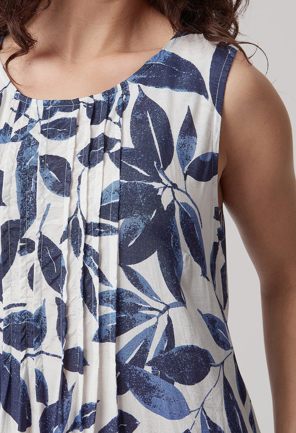 Adini Flora Dress-White finn