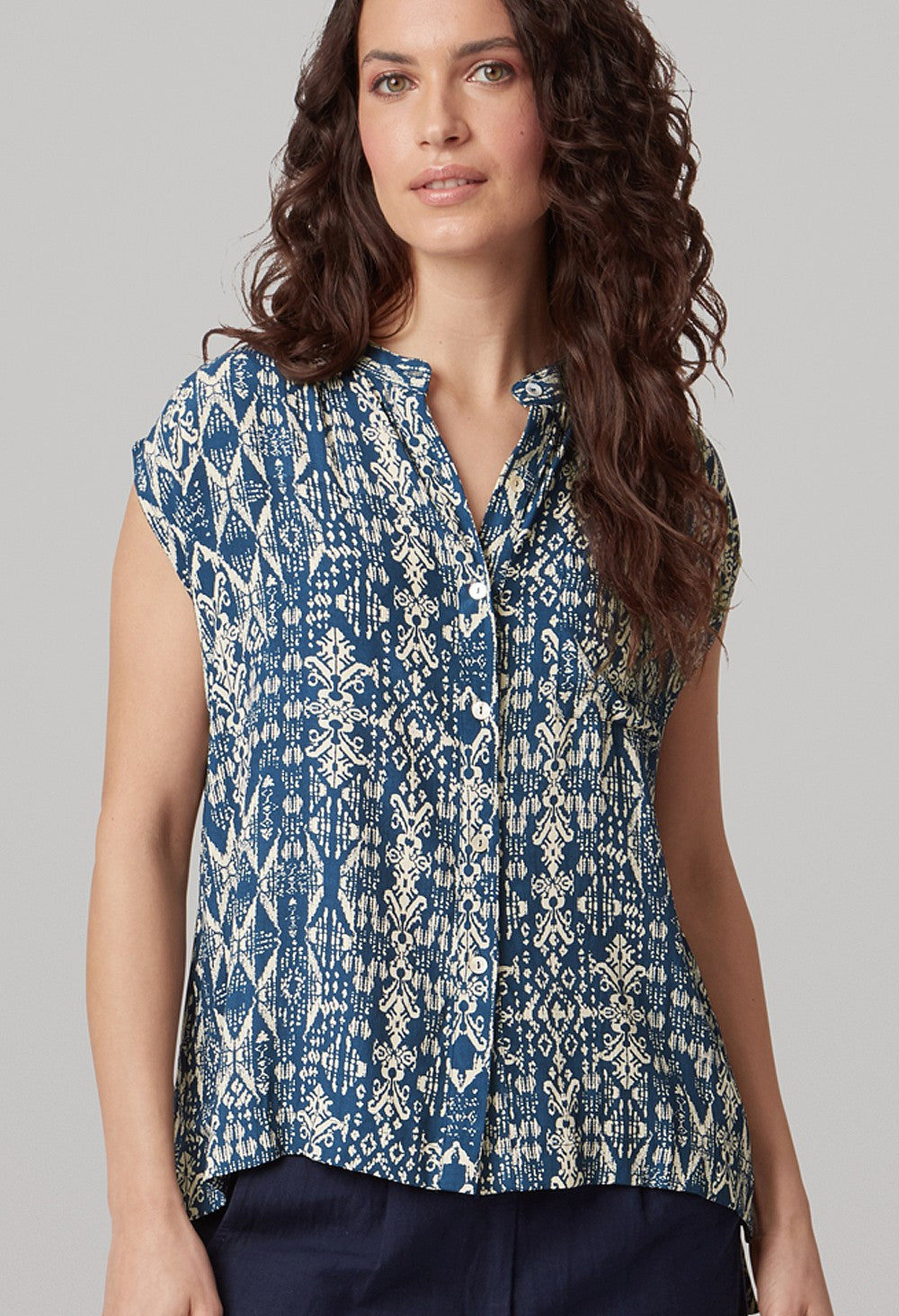 Adini Maya Aztec Print Top-Tops-White finn