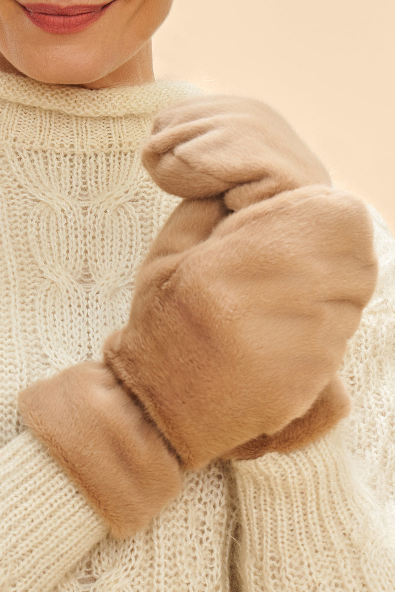 Fluffy Teddy Mittens Taupe