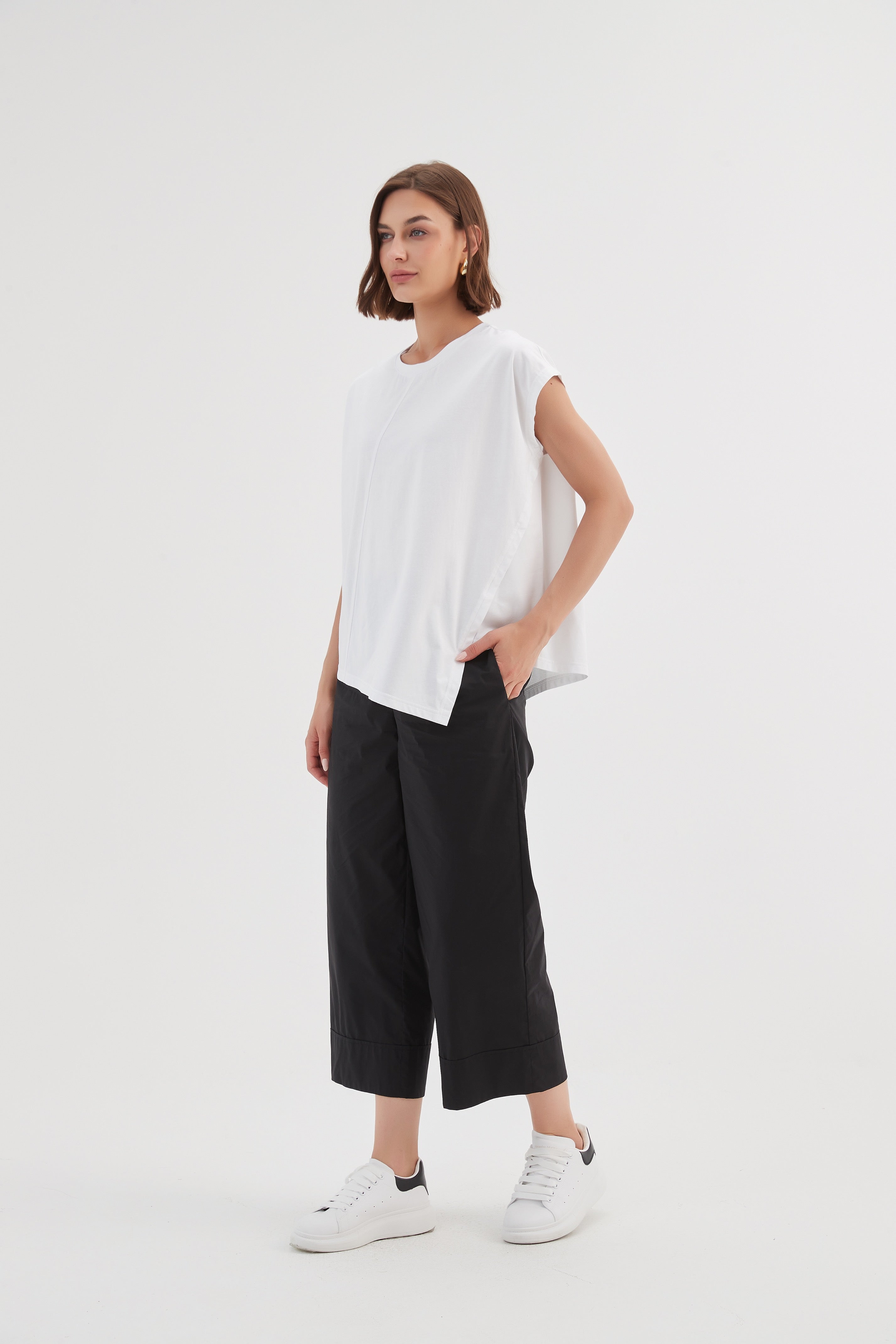 Tirelli Asymmetric Seam Top-Shirts & Tops-White finn