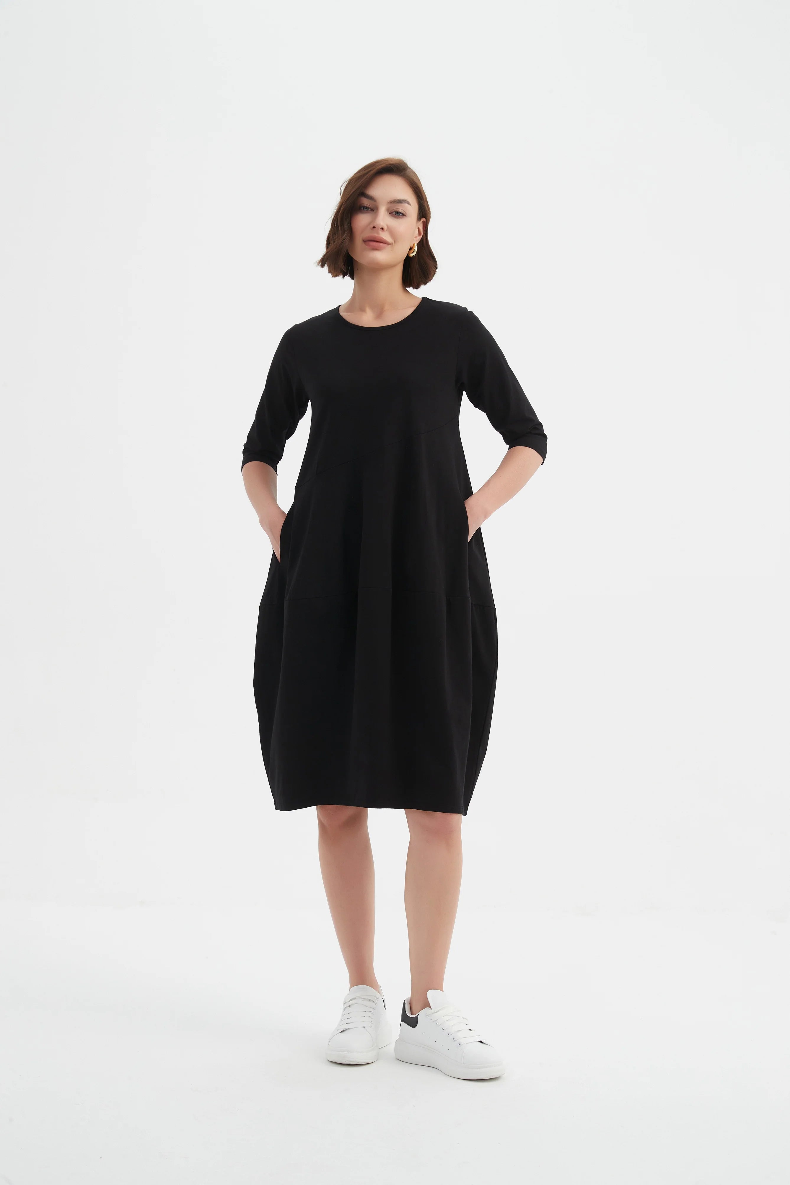 Tirelli Diagonal Seam Winter Dress-Dress-White finn