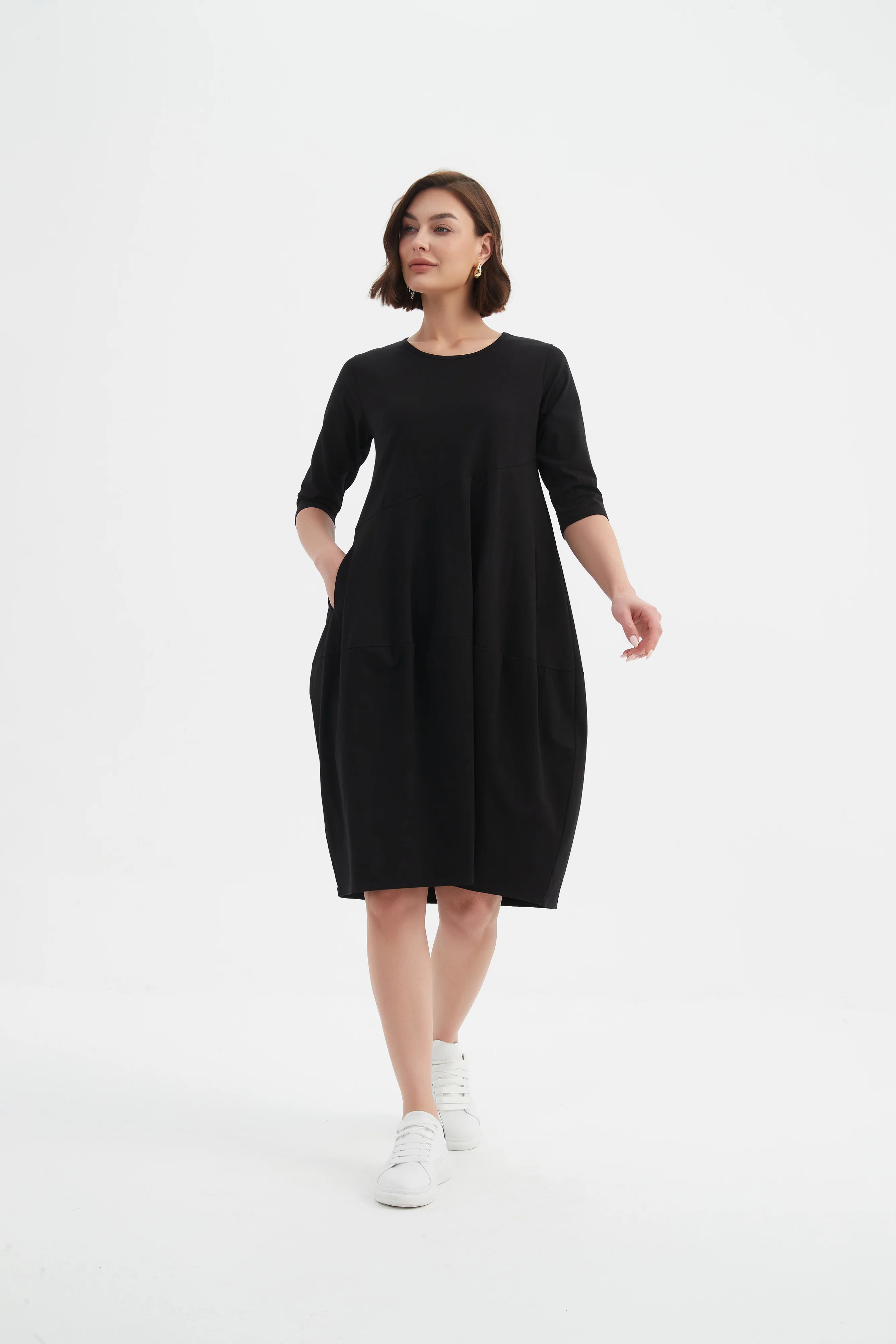 Tirelli Diagonal Seam Winter Dress-Dress-White finn