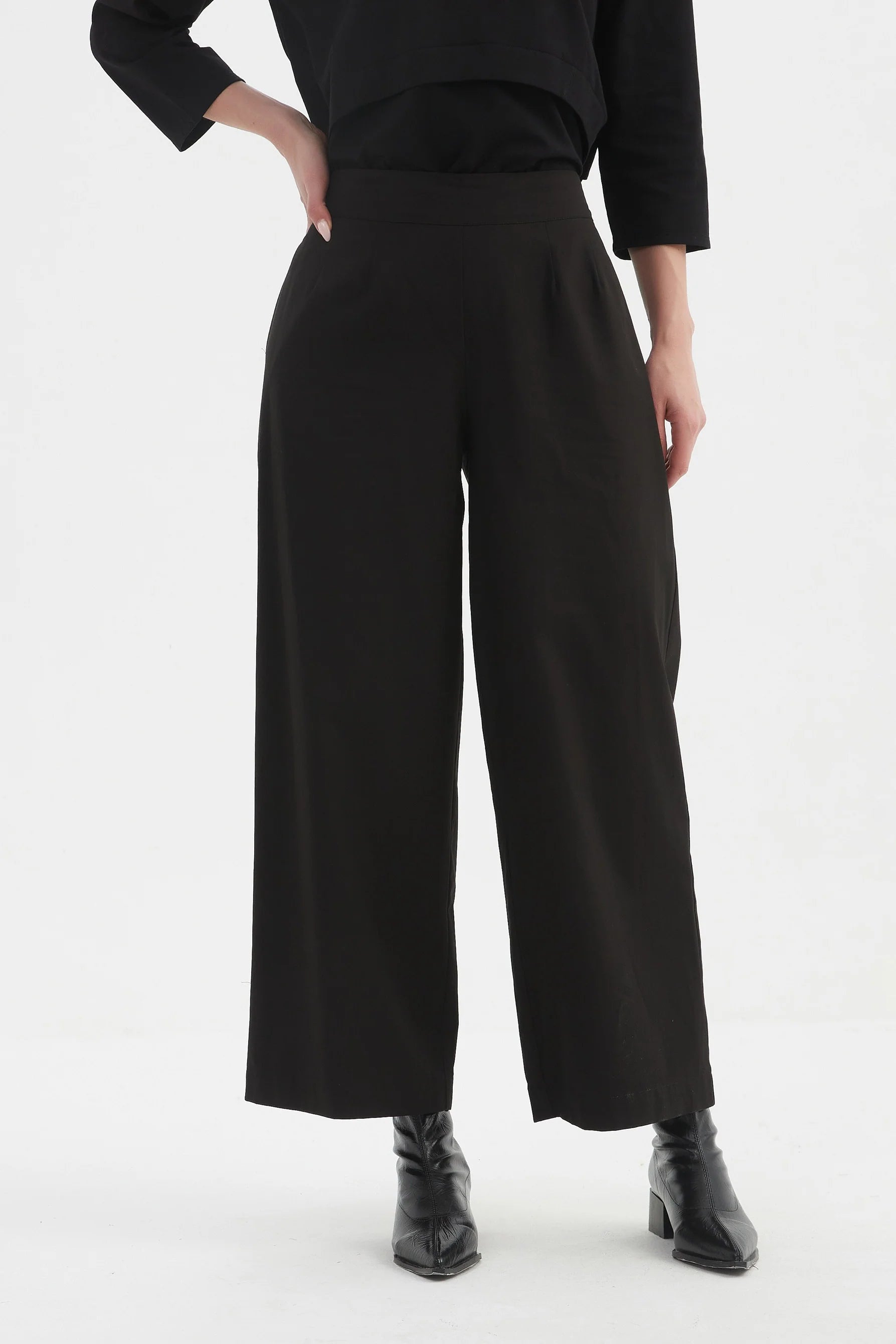 Tirelli Classic Trouser- Long-Trouser-White finn