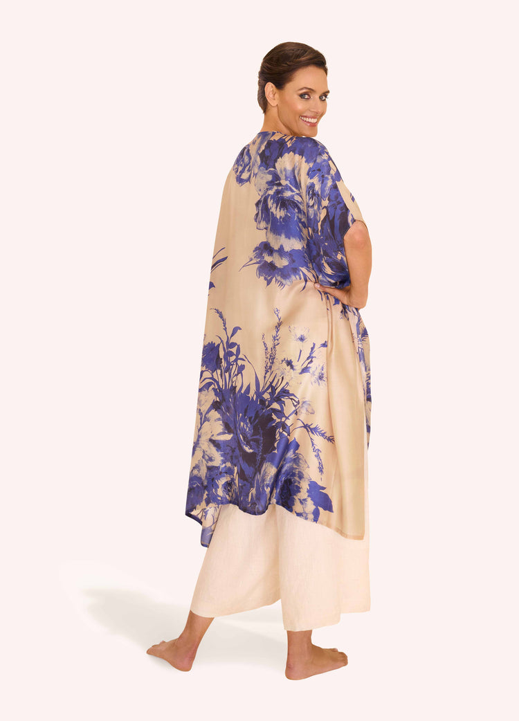 Powder Beach Wrap Around - China Blue Blooms-White finn