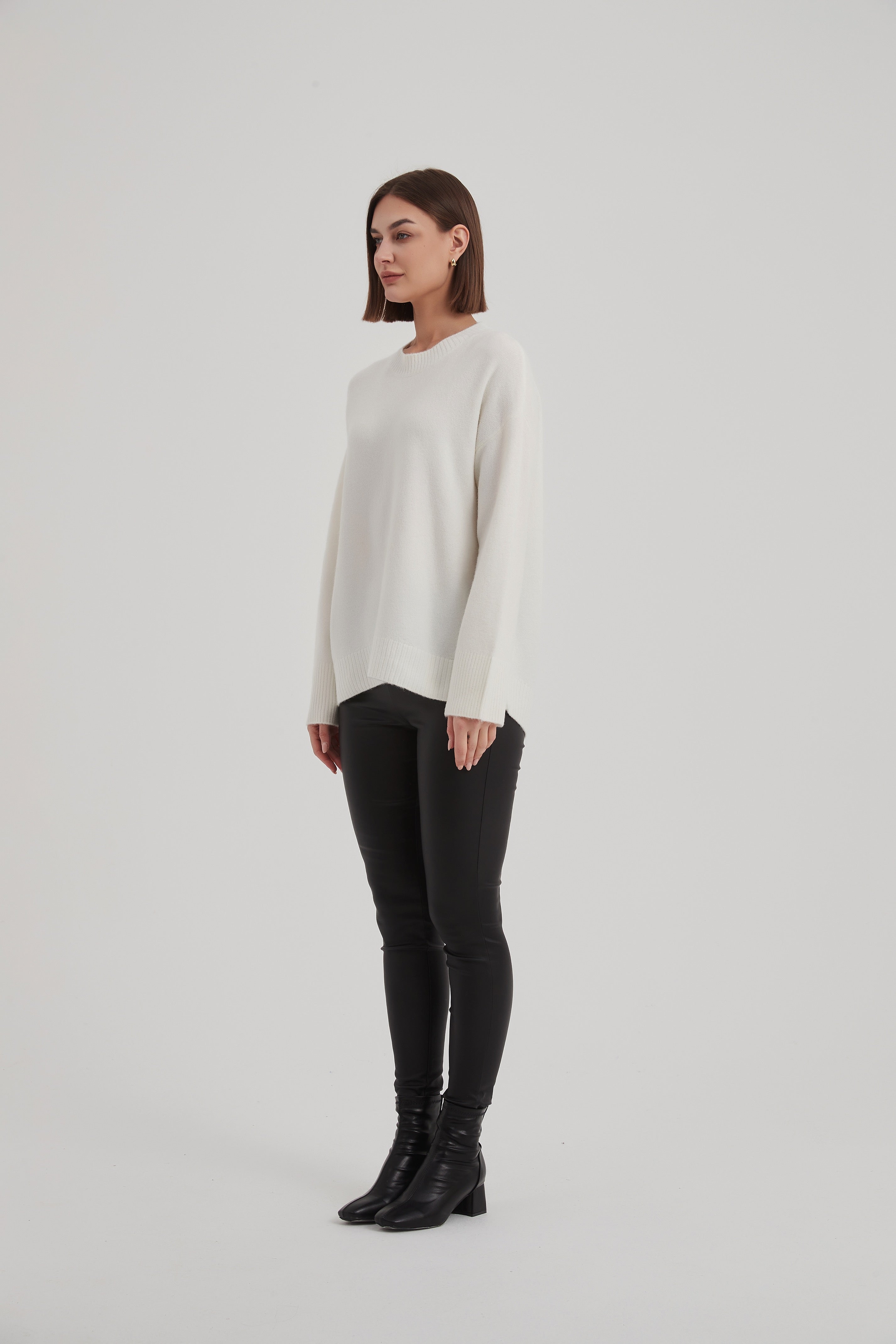 Tirelli Basic Knit Sweater-Knitwear-White finn