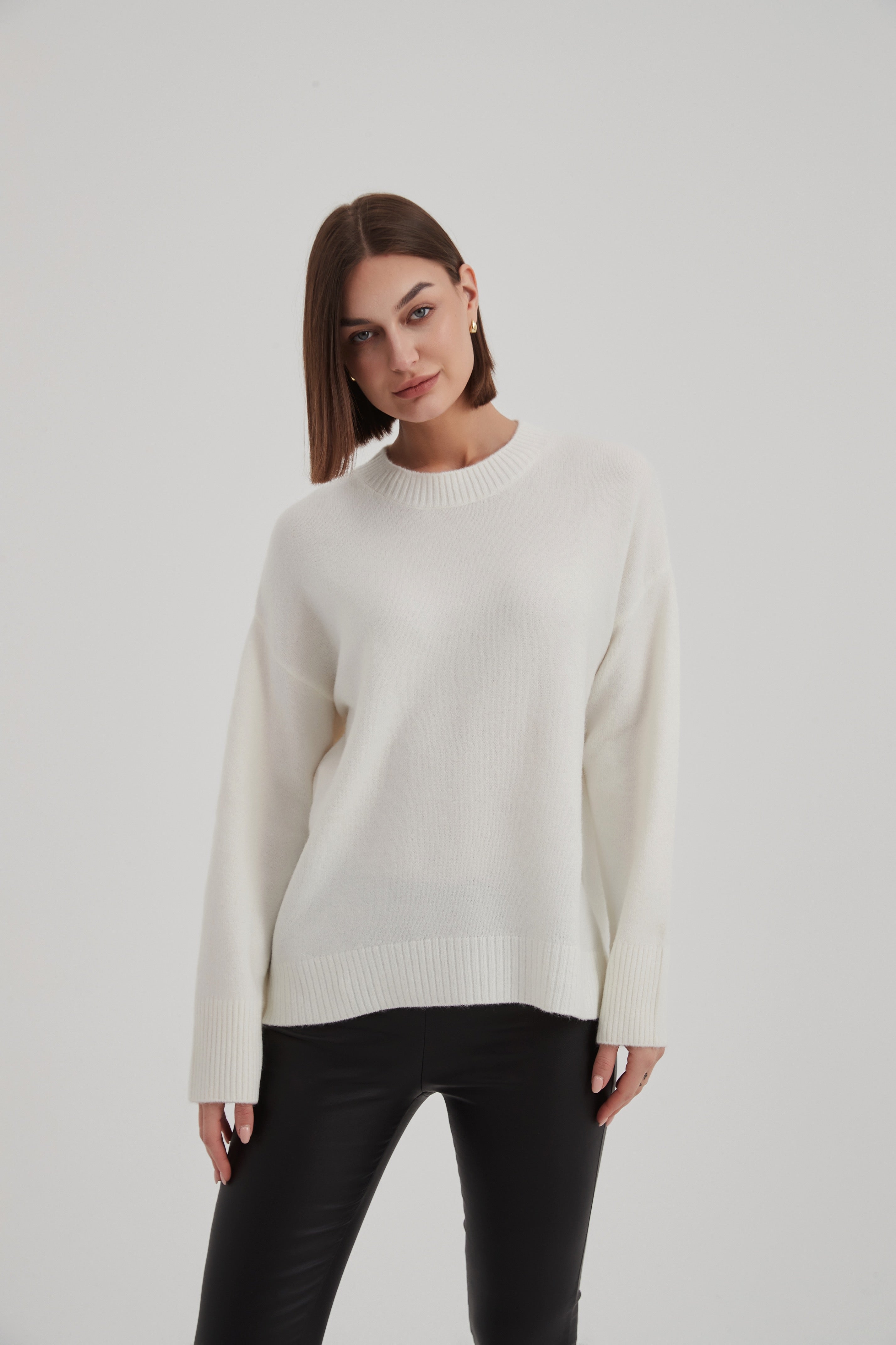 Tirelli Basic Knit Sweater-Knitwear-White finn