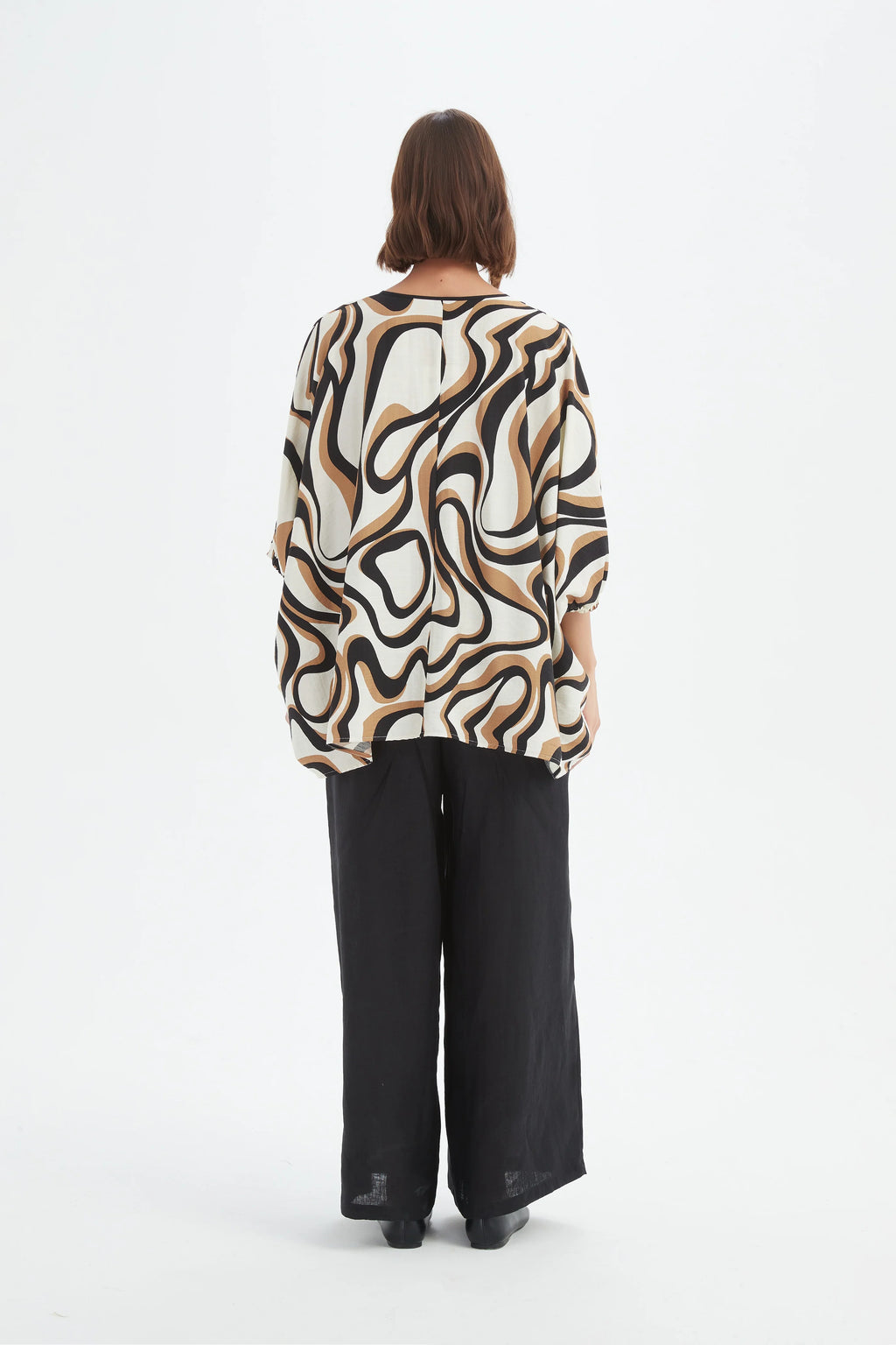 Tirelli Notch Neck Print Top - Caramel-Tirelli-White finn