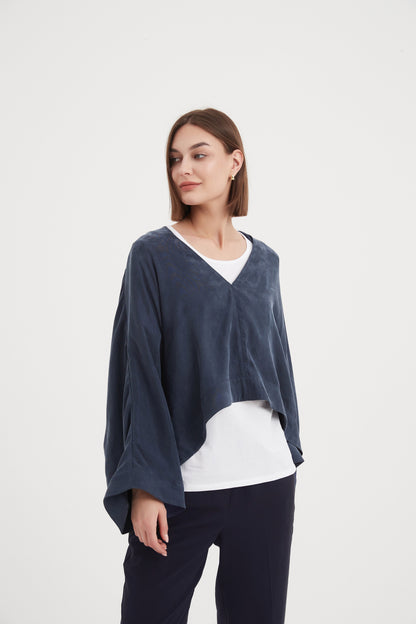 Tirelli V-Neck Oversized Layer Top