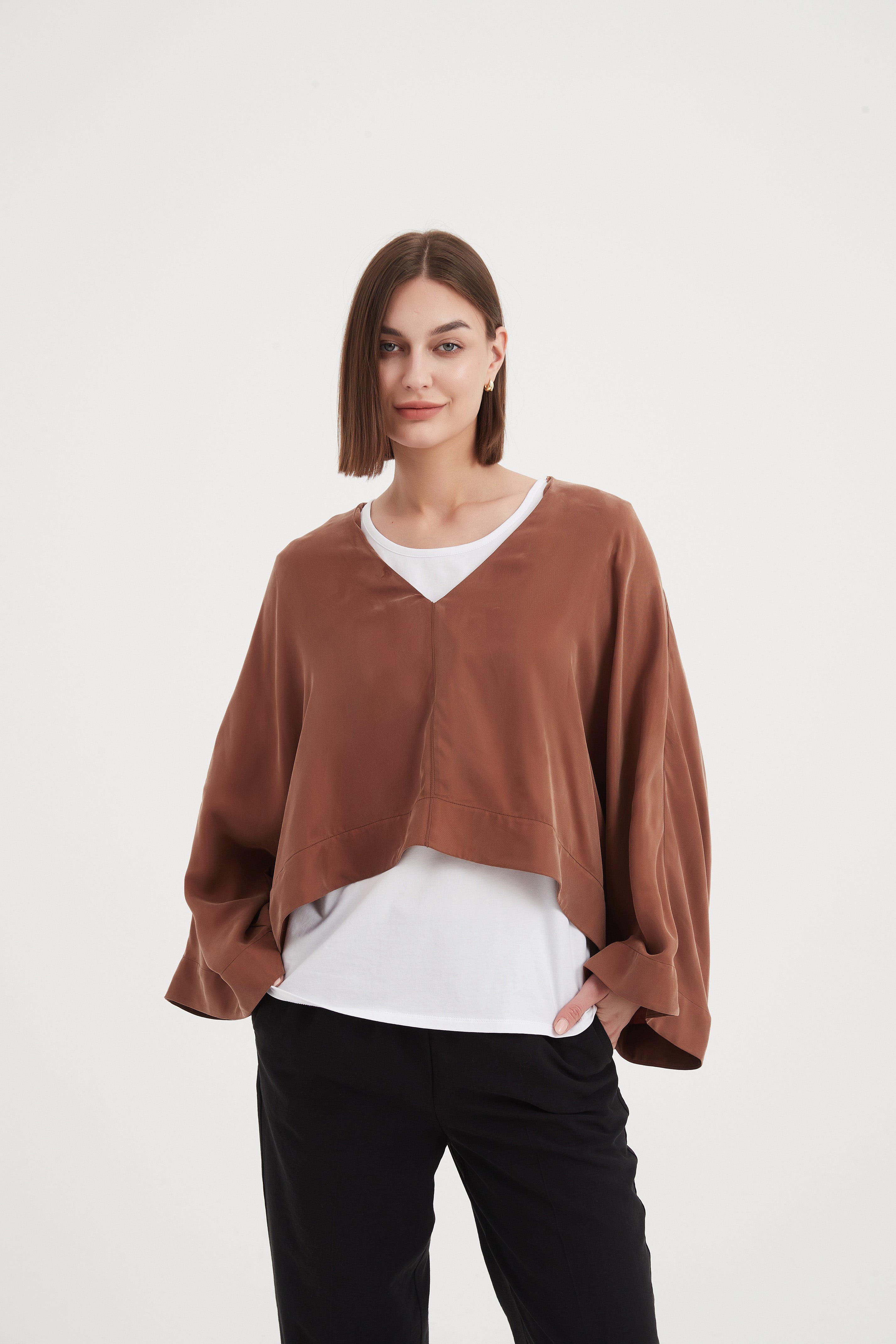 Tirelli V-Neck Oversized Layer Top-Tops-White finn