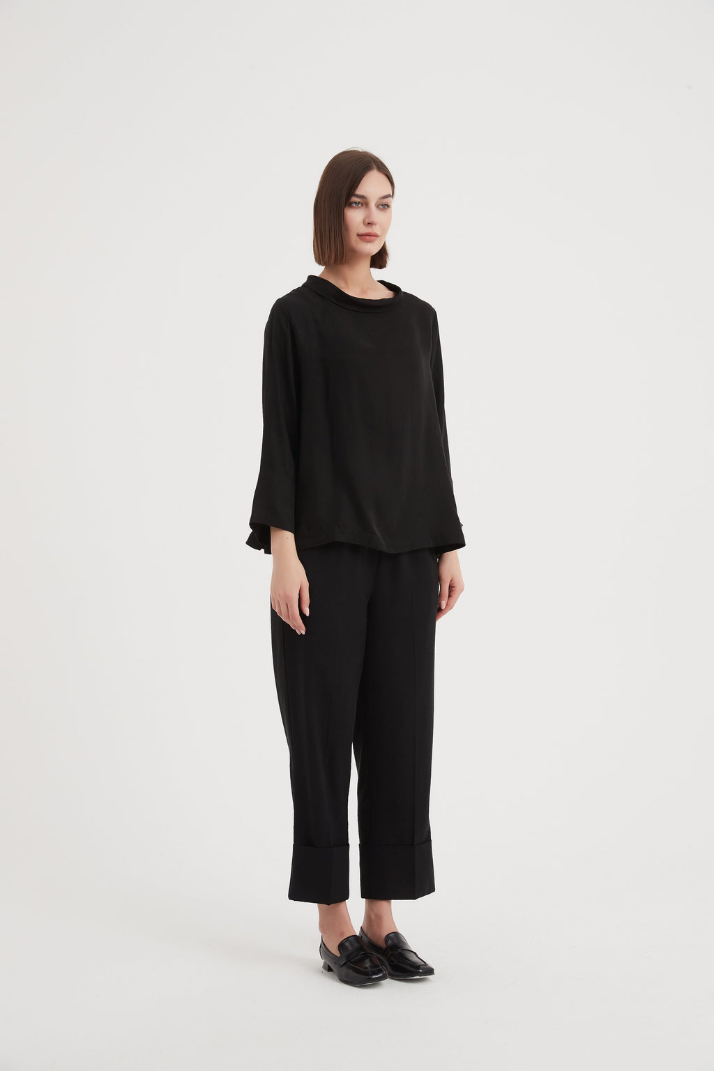 Tirelli Sleeve Mock Neck Top