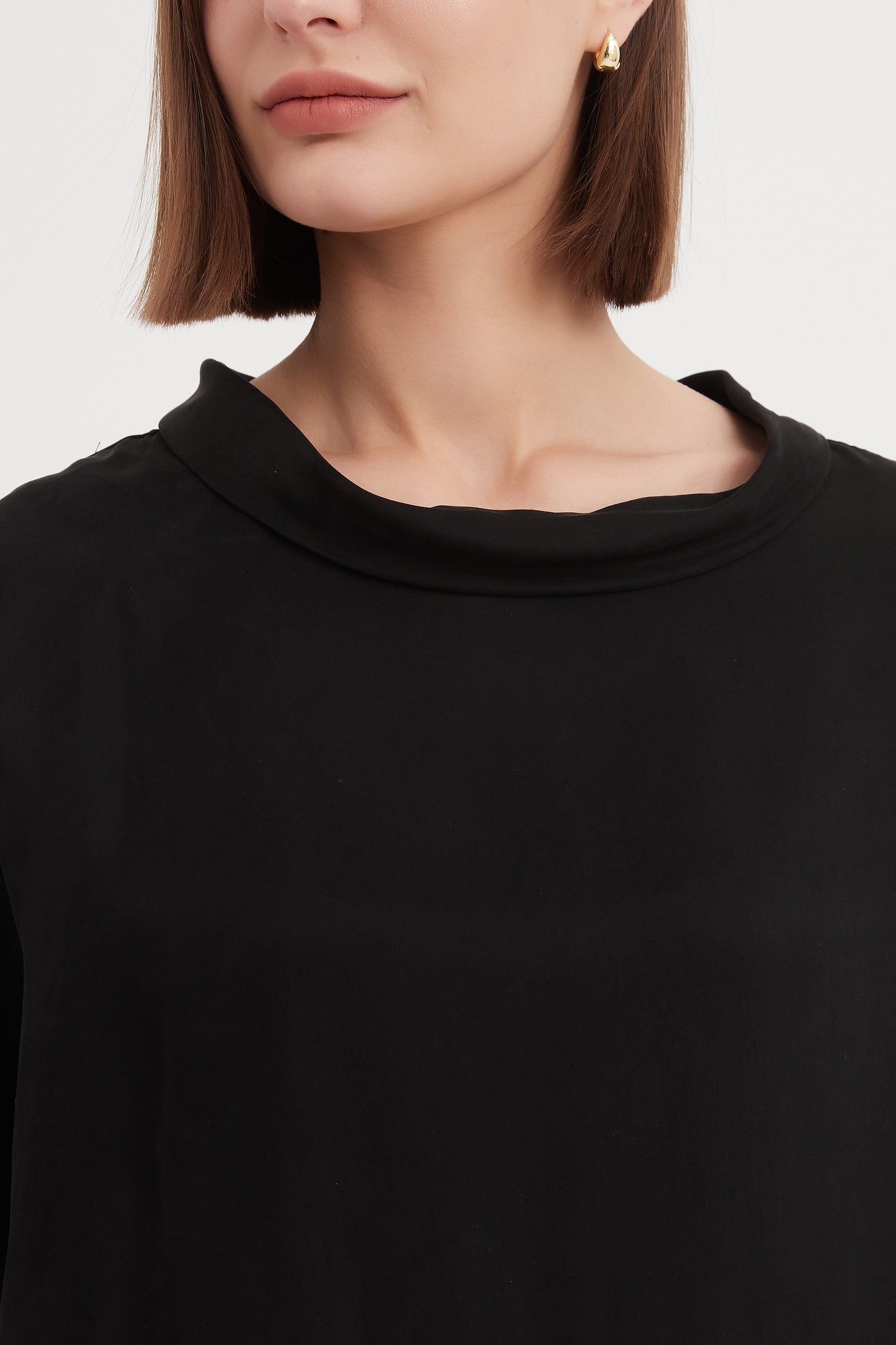 Tirelli Sleeve Mock Neck Top-Tops-White finn