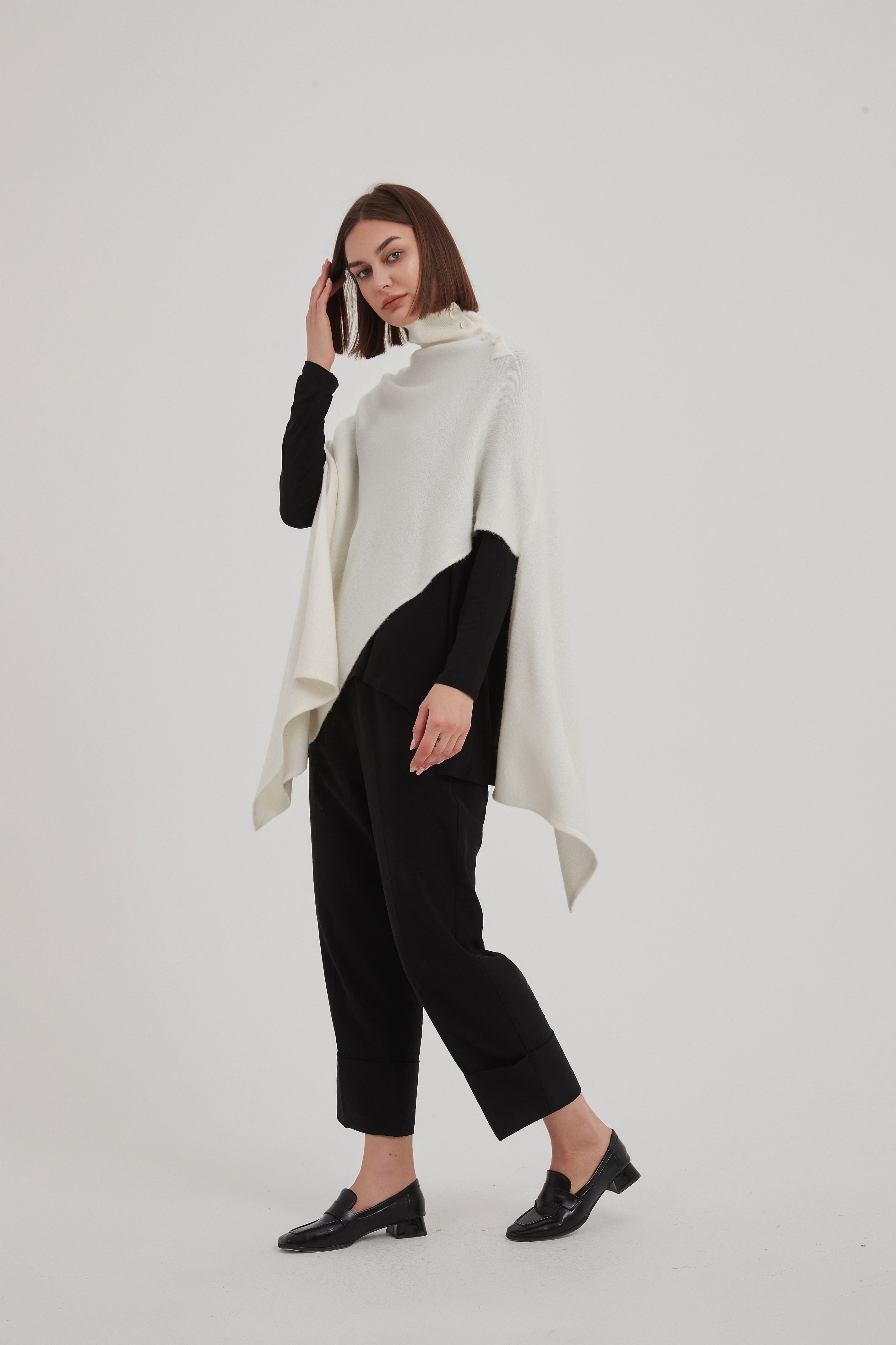 Tirelli Button Detail Asymmetric Poncho-Tops-White finn