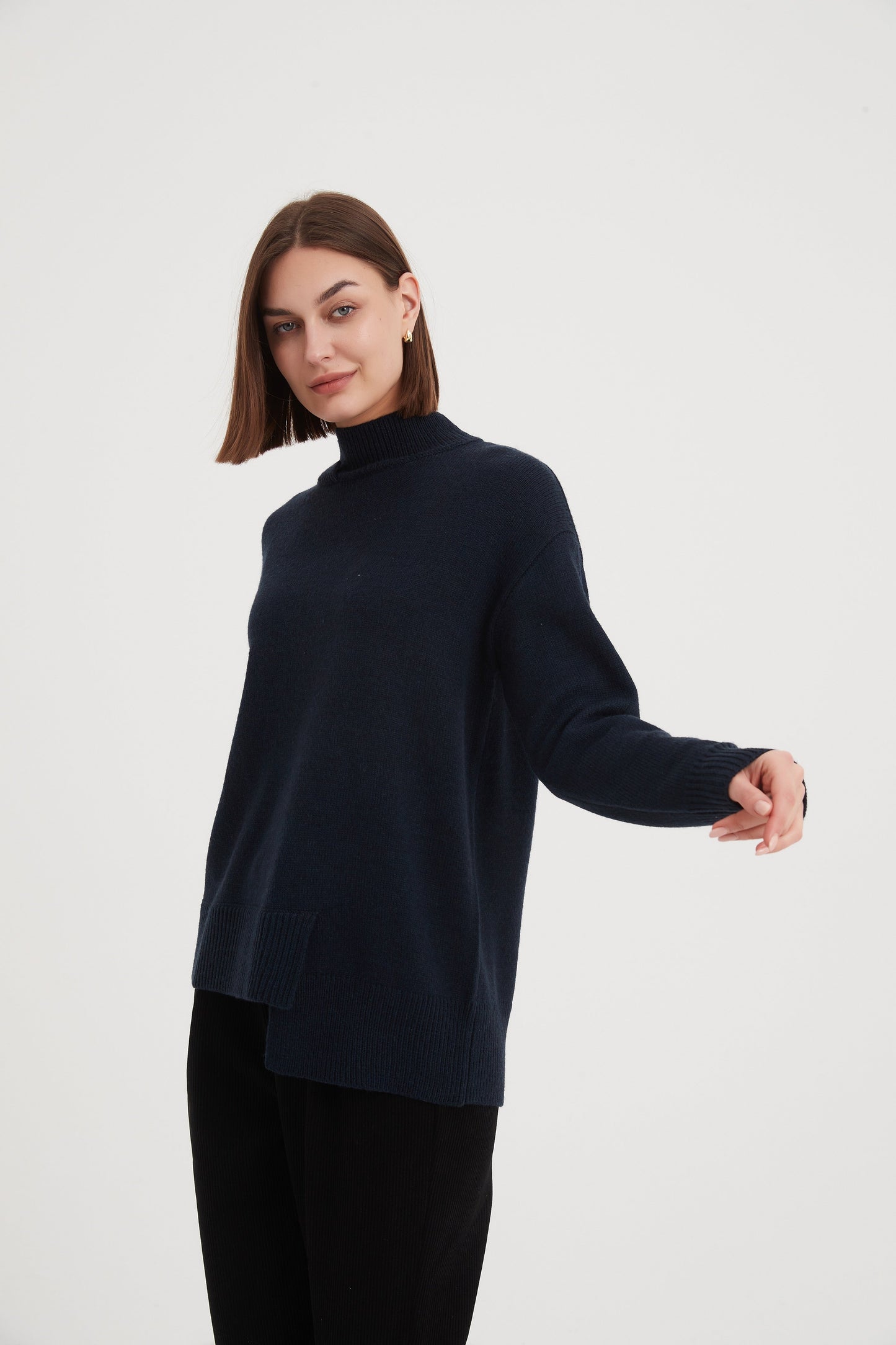 Tirelli Asymmetric Hem Knit