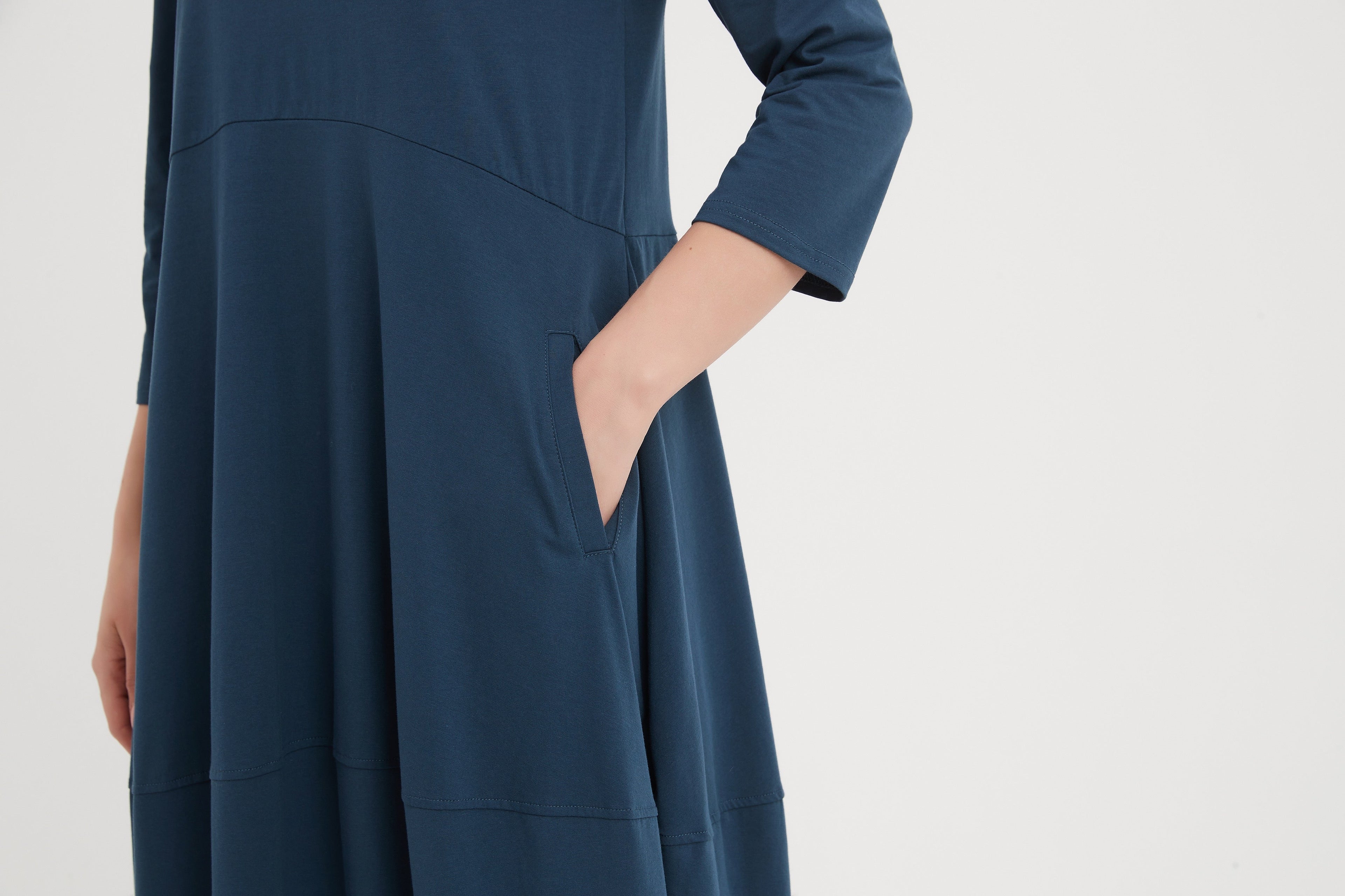 Tirelli Ovoid Jersey Dress-Dress-White finn