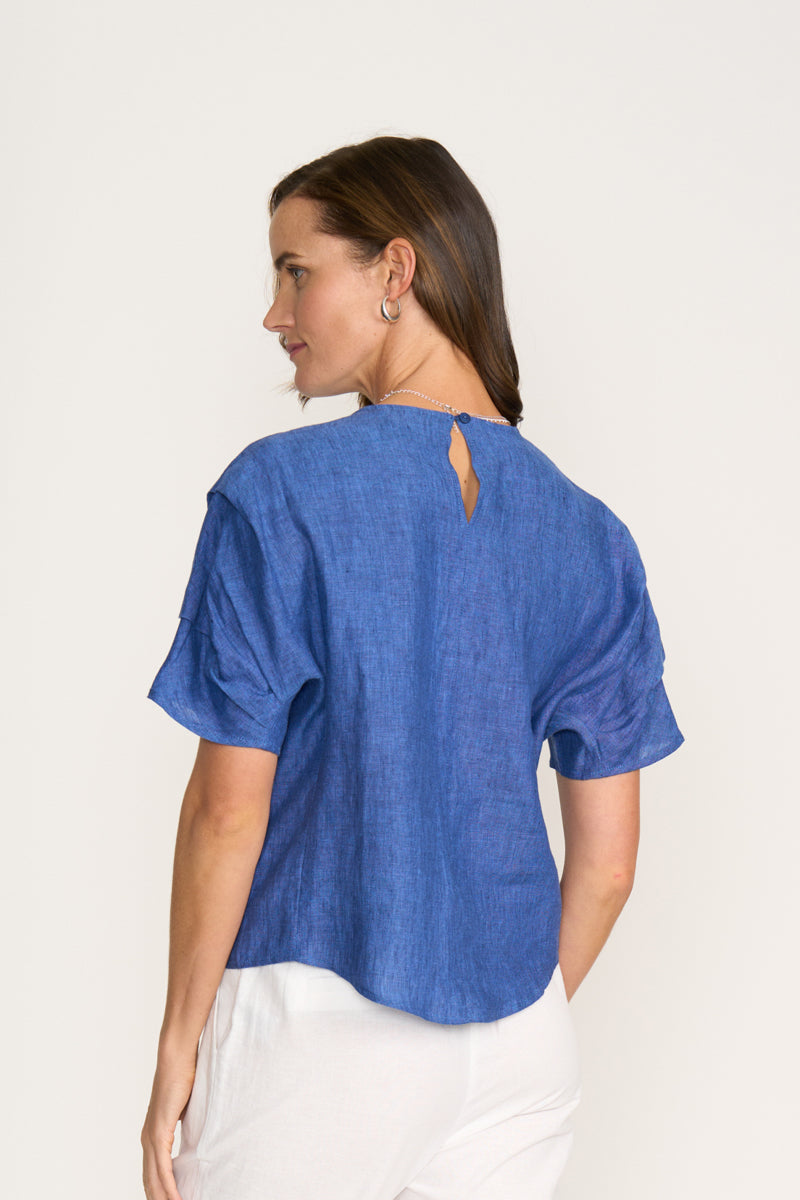 Foil Pleat Greet Top Capri-Foil-White finn