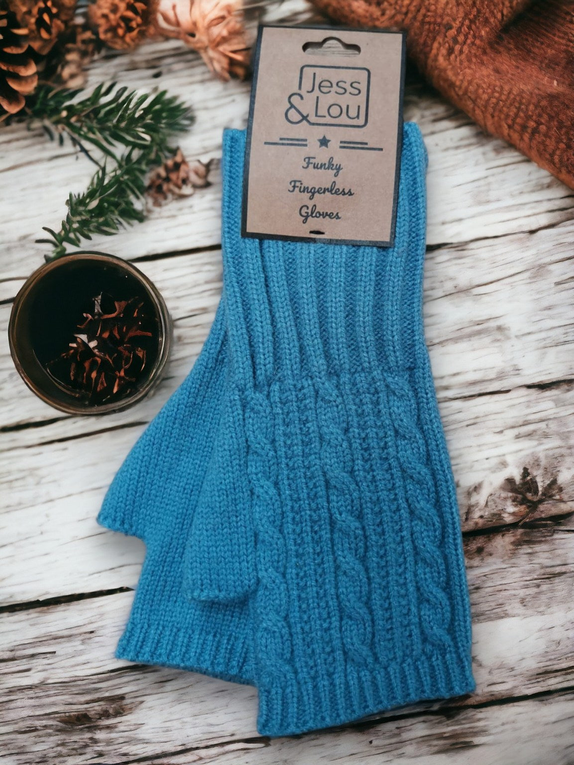 Jess & Lou Cosy Cable knit Fingerless Gloves-Gloves-White finn