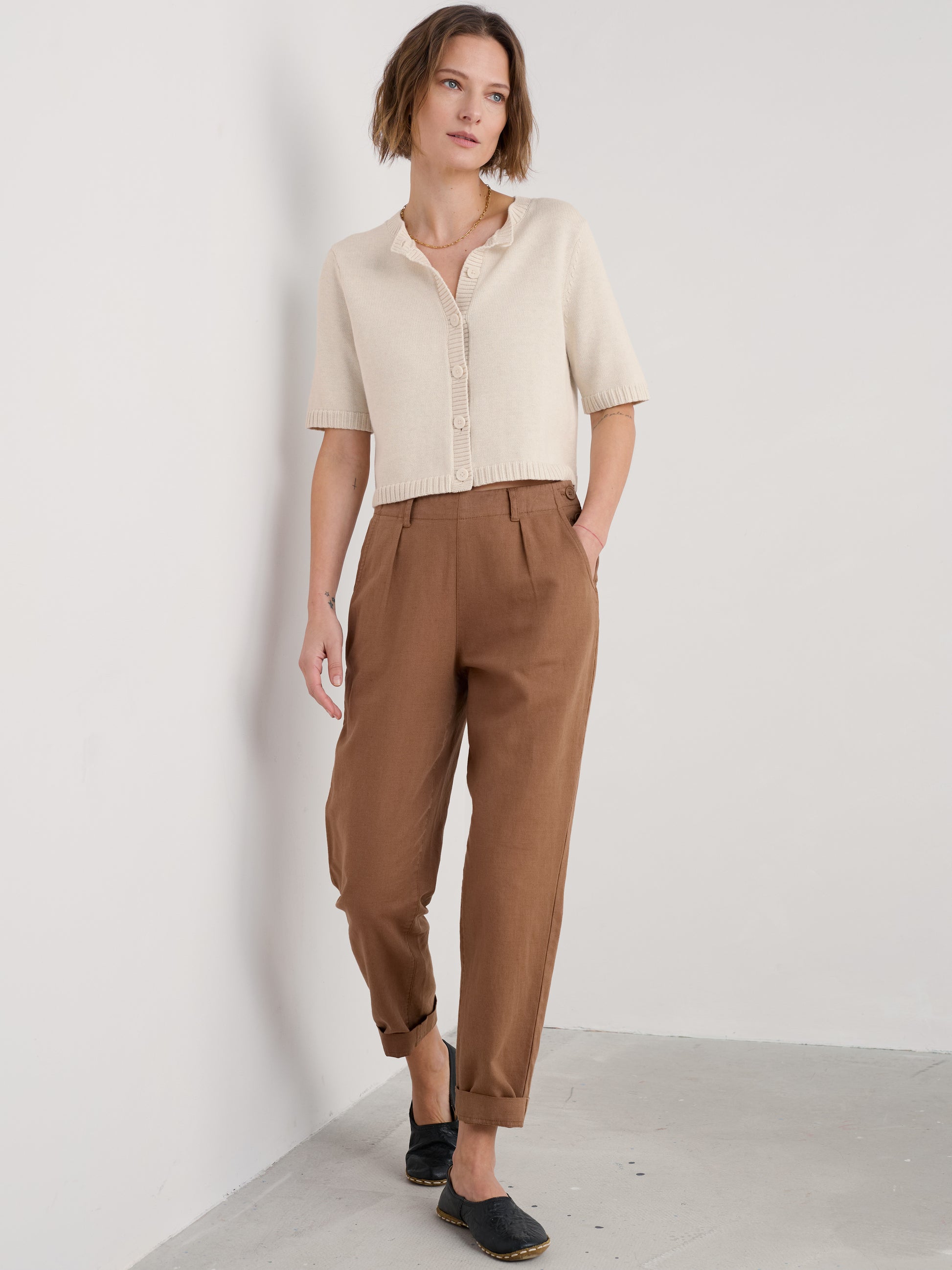 Seasalt Gillan Creek Organic Cotton Short-Sleeve Cardigan-White finn