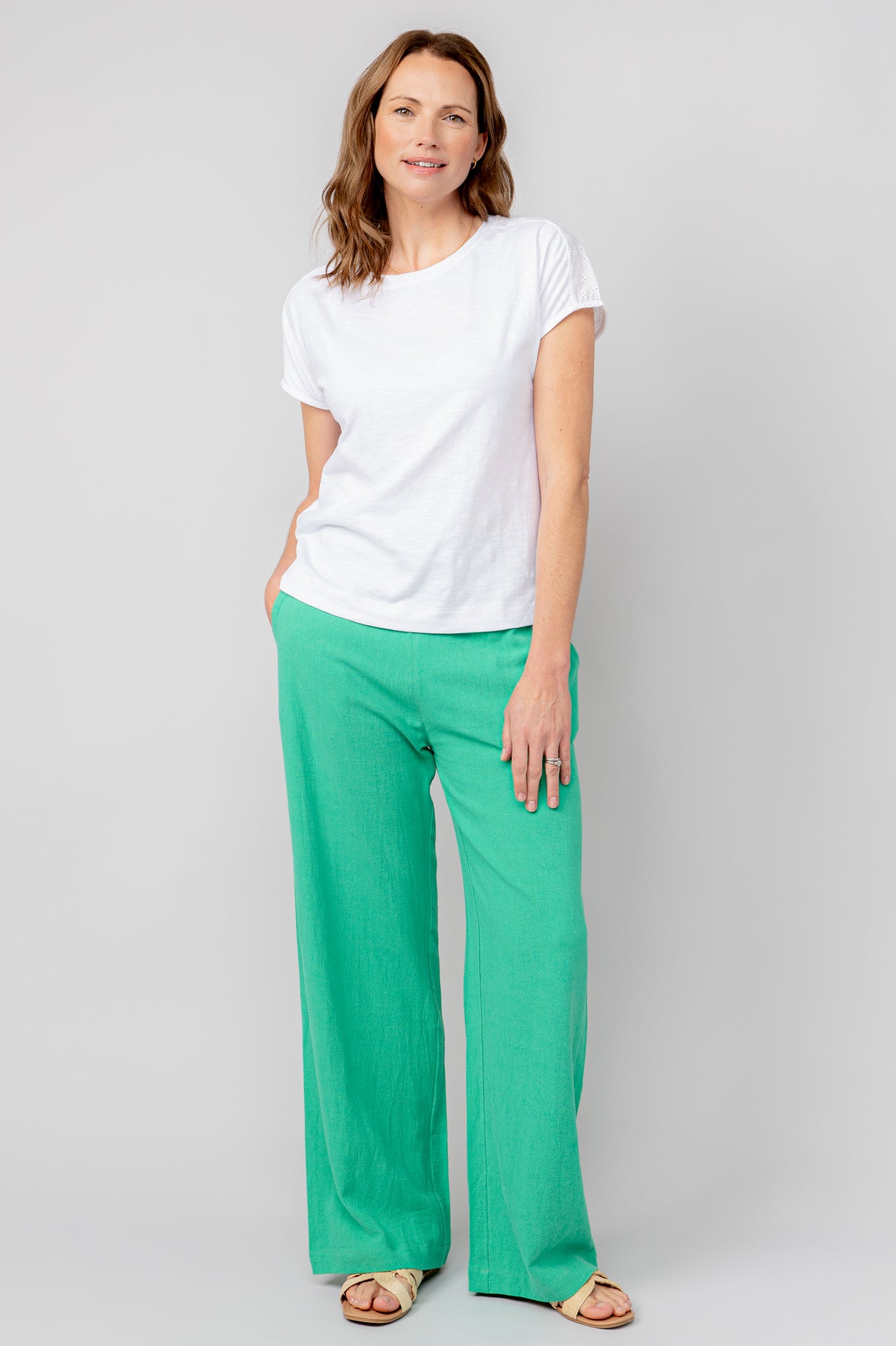 Lily and Me Vale Tee Broderie Plain-Tops-White finn