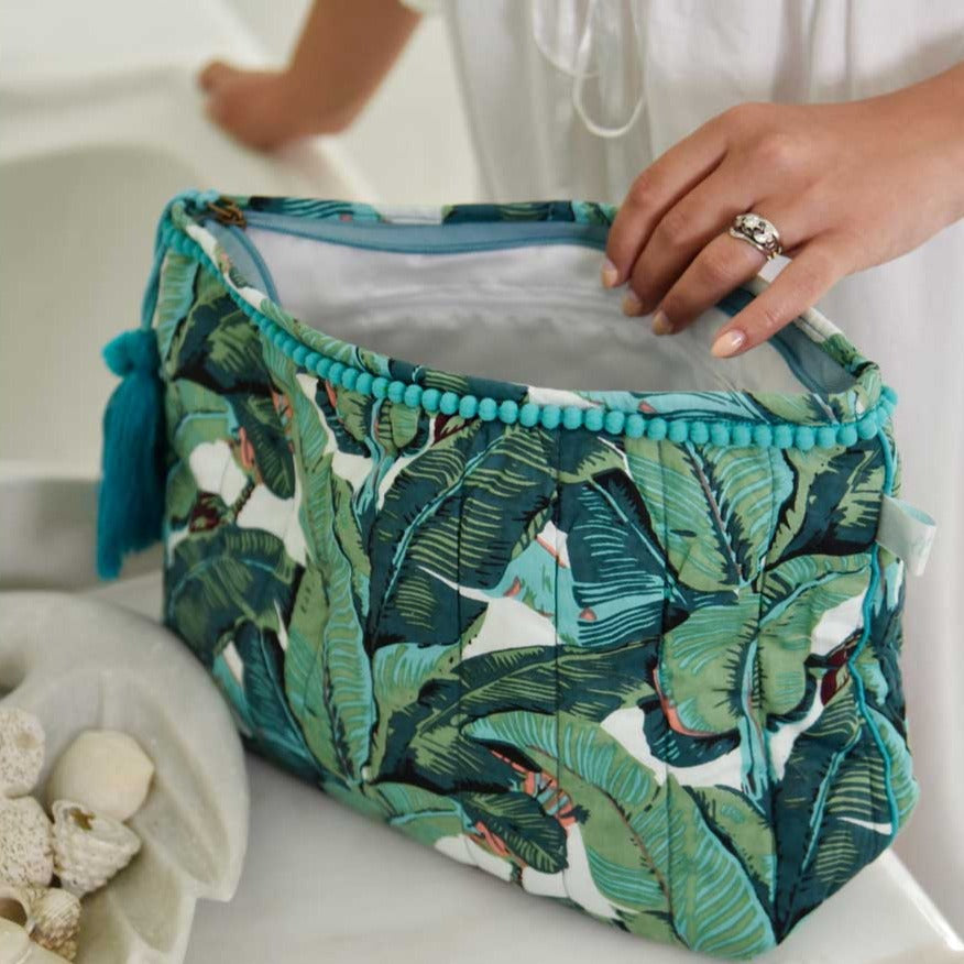 Green Leaf Wash Bag