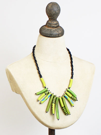 GREEN RUBBER TUBE NECKLACE UJ6417