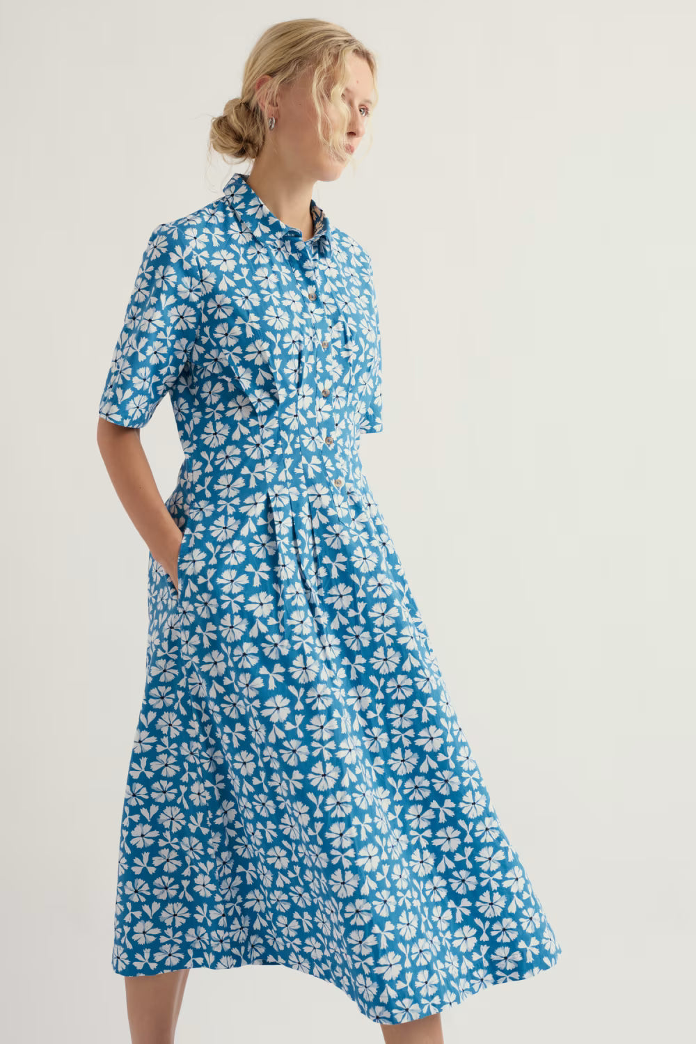 Seasalt Wild Liquorice Dress - Bold Cornflower Sailboats