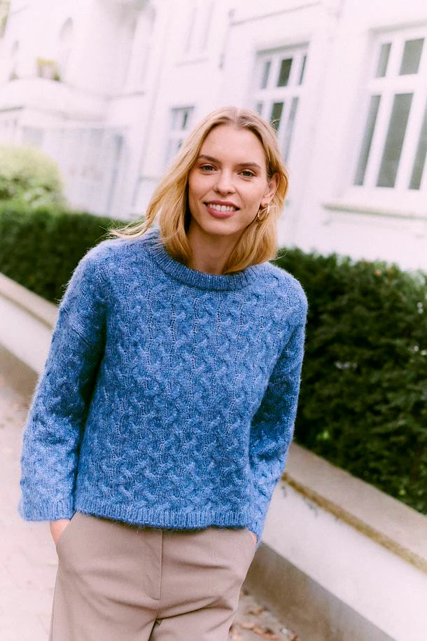 B Young OMHU Jumper-Knitwear-White finn