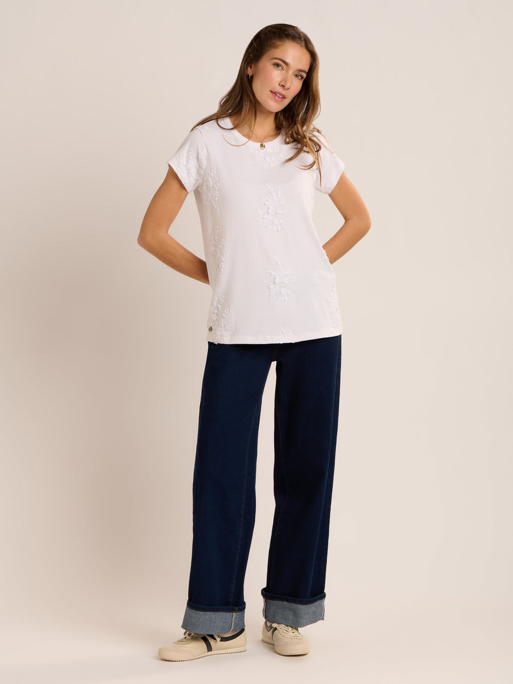 Brakeburn Agathe T-Shirt-Brakeburn-White finn