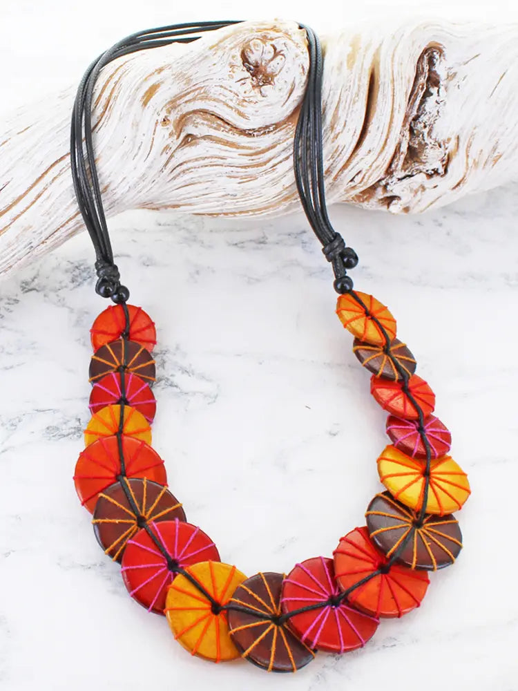 Suzie Blue Overlapping Wooden Disc and Tread Necklace UJ6503