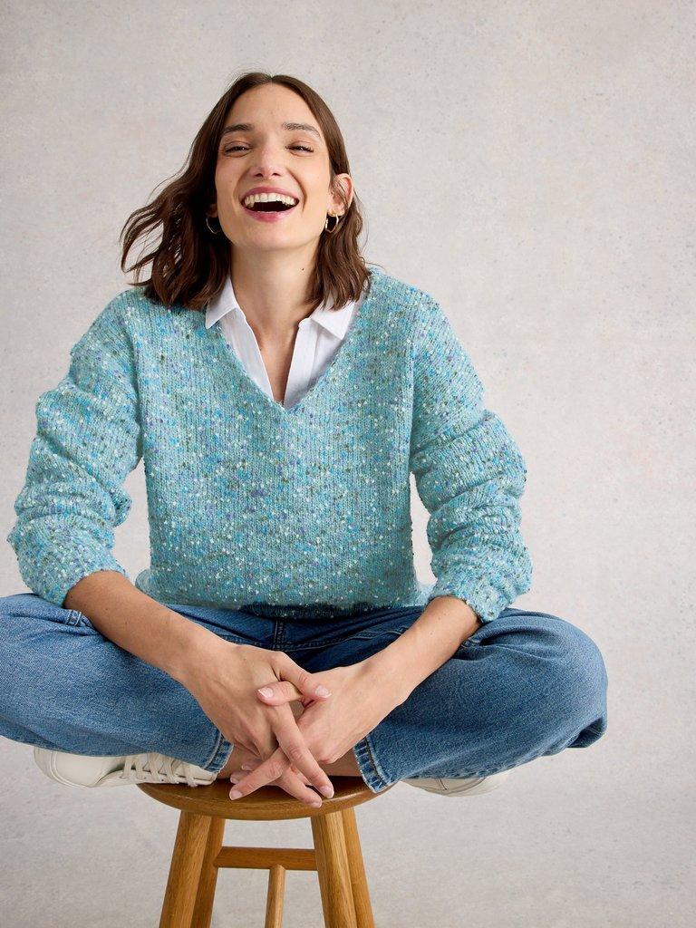 White Stuff Texture V- Neck Top-Jumper-White finn