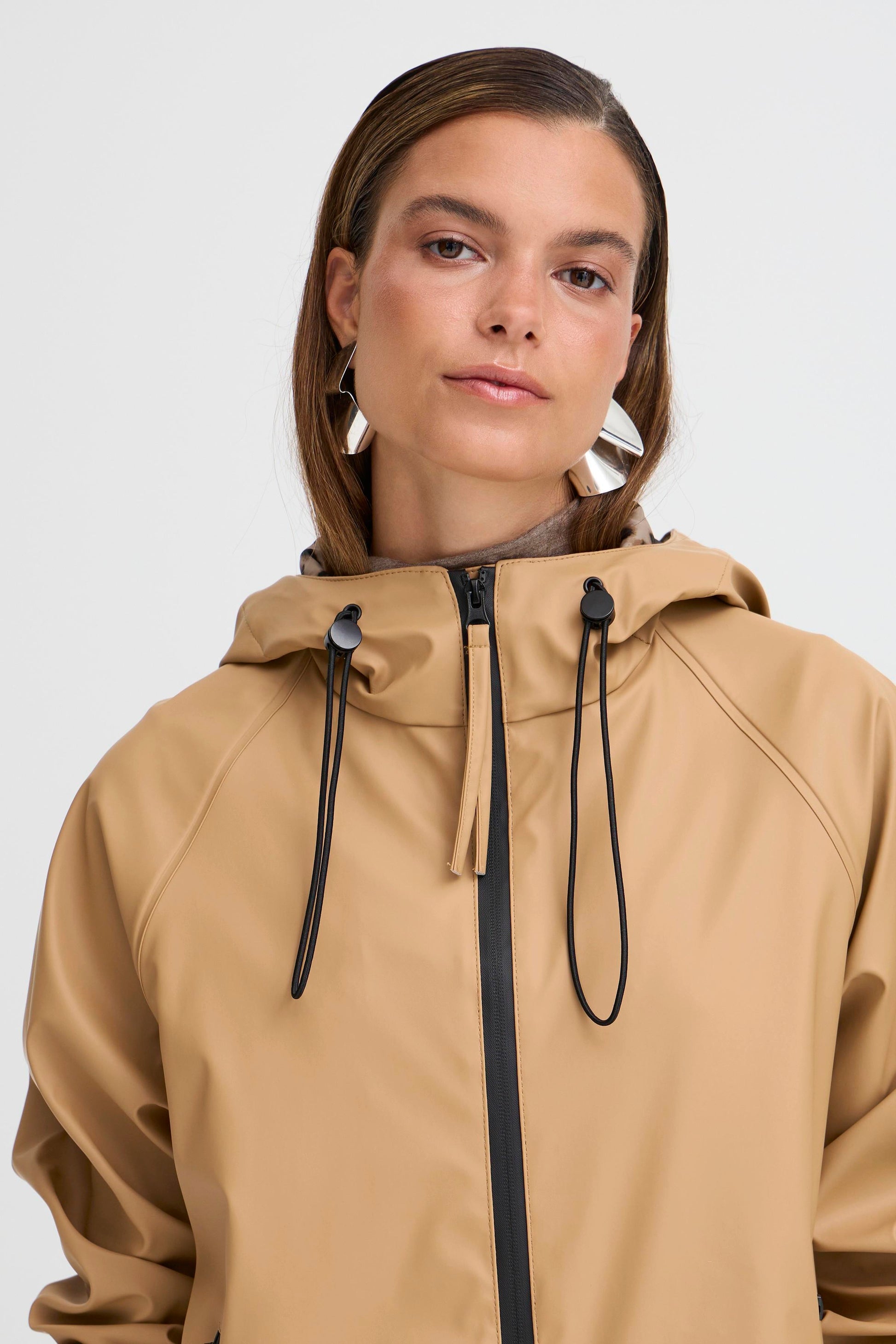 B young Byavan Coat