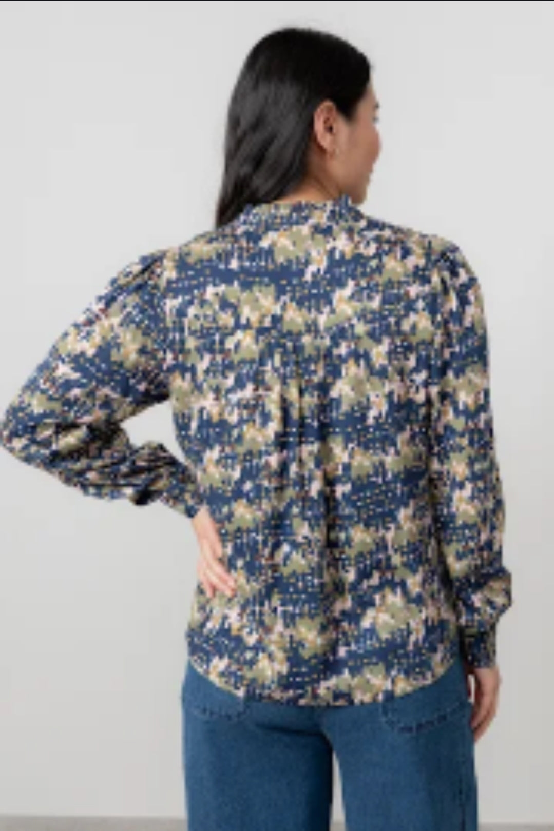 Lily and Me Wayfaring Blouse Clover-Lily and Me-White finn