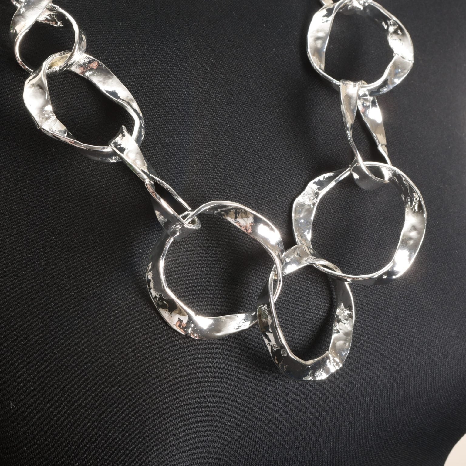 Jess and lou Statement Rings Necklace NK363-Jess and Lou-White finn