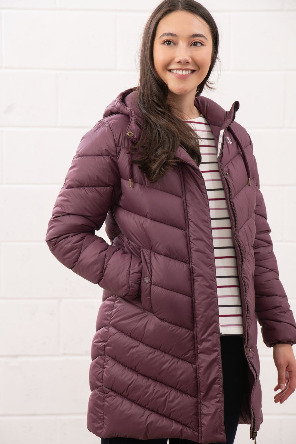 Lighthouse Laurel Coat