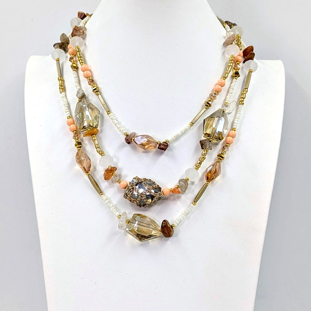 Luxury Beaded Natural Necklace HZ070N