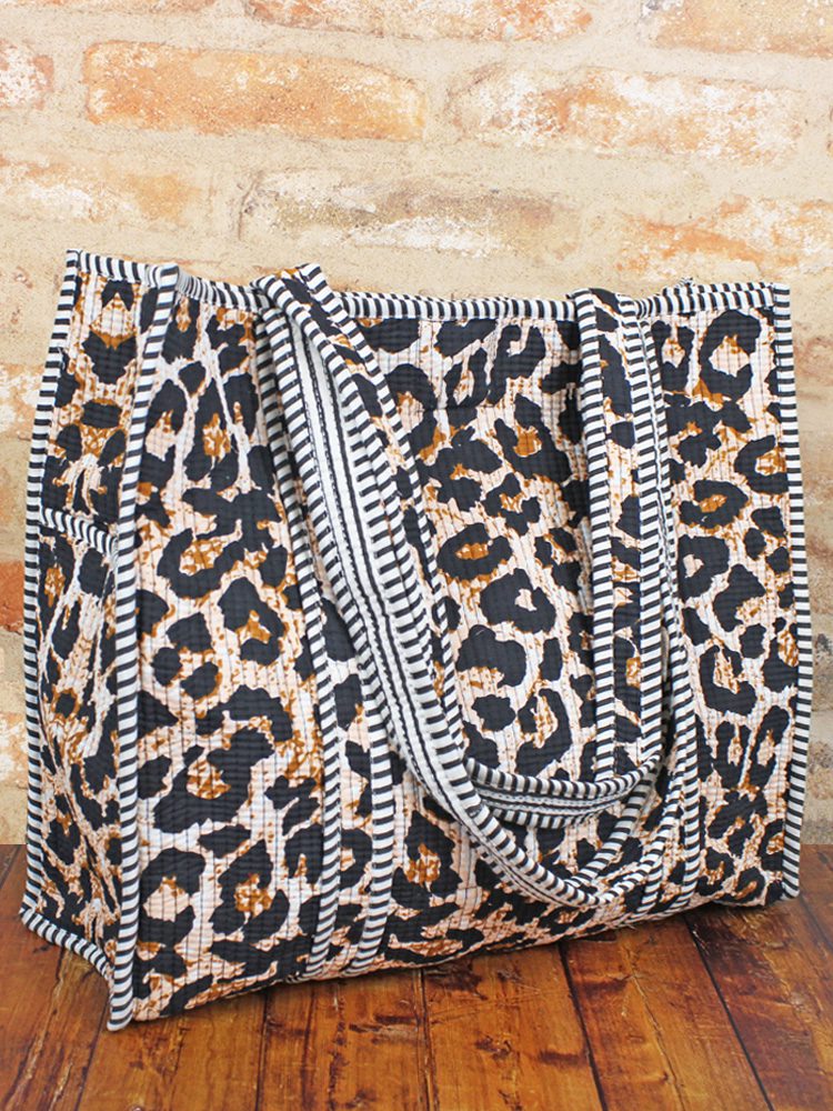 JT6601C QUILTED COTTON TOTE BAG – ANIMAL PRINT