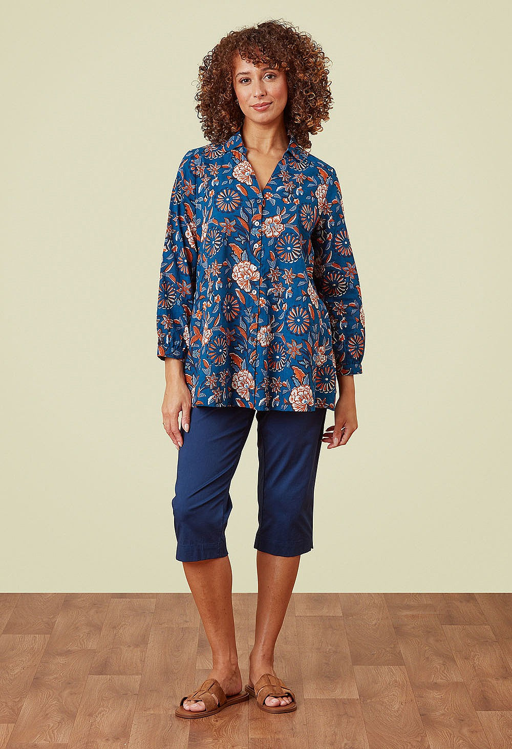 Adini Trailing Botanical Emma Shirt - Navy Mix-Adini-White finn